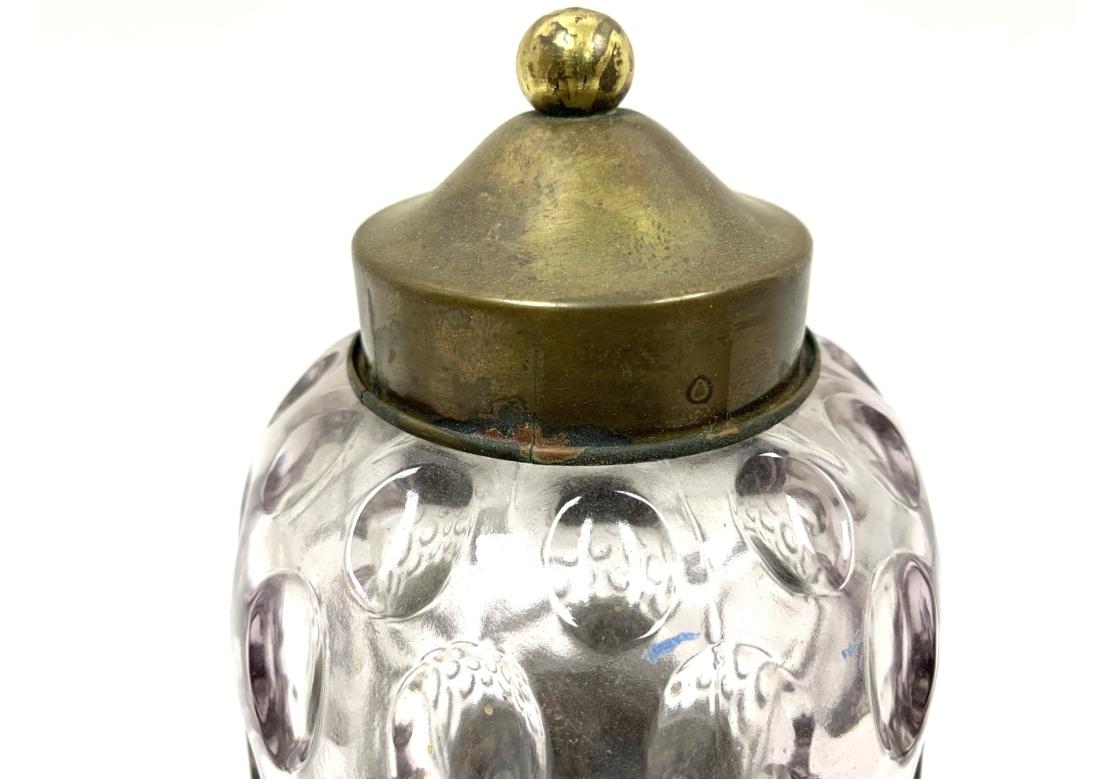 Drei Glas und Messing plattiert Bell Form Flush Mount Leuchten für die Wiederherstellung im Angebot 14