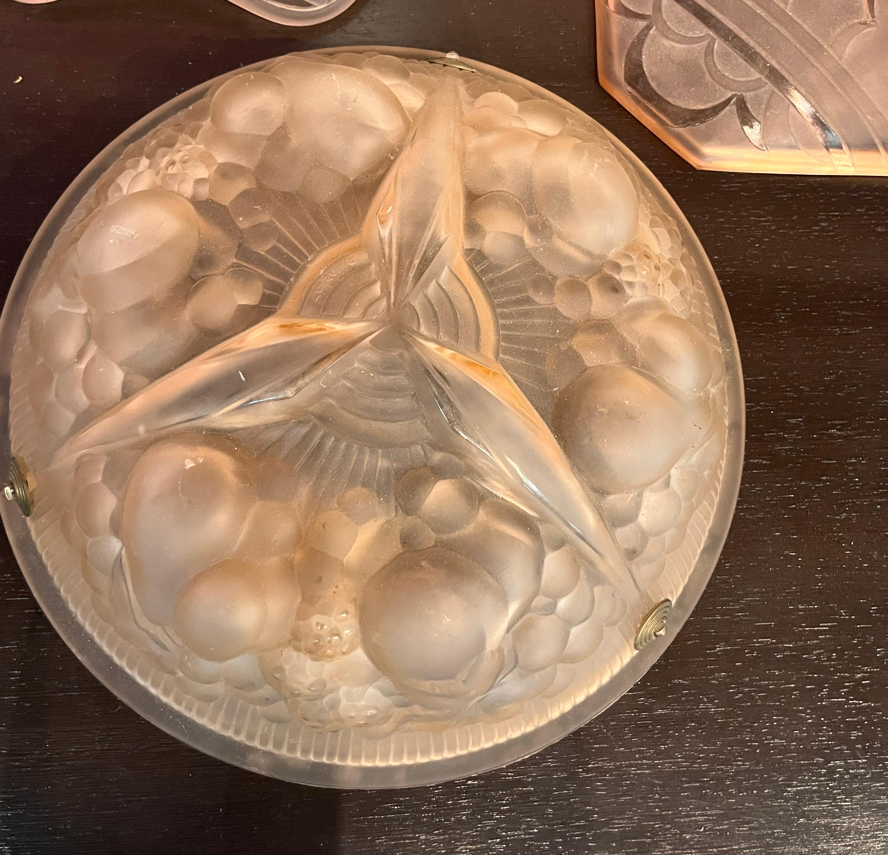 Francese Tre vetri Art deco  Part di lampadari in vendita
