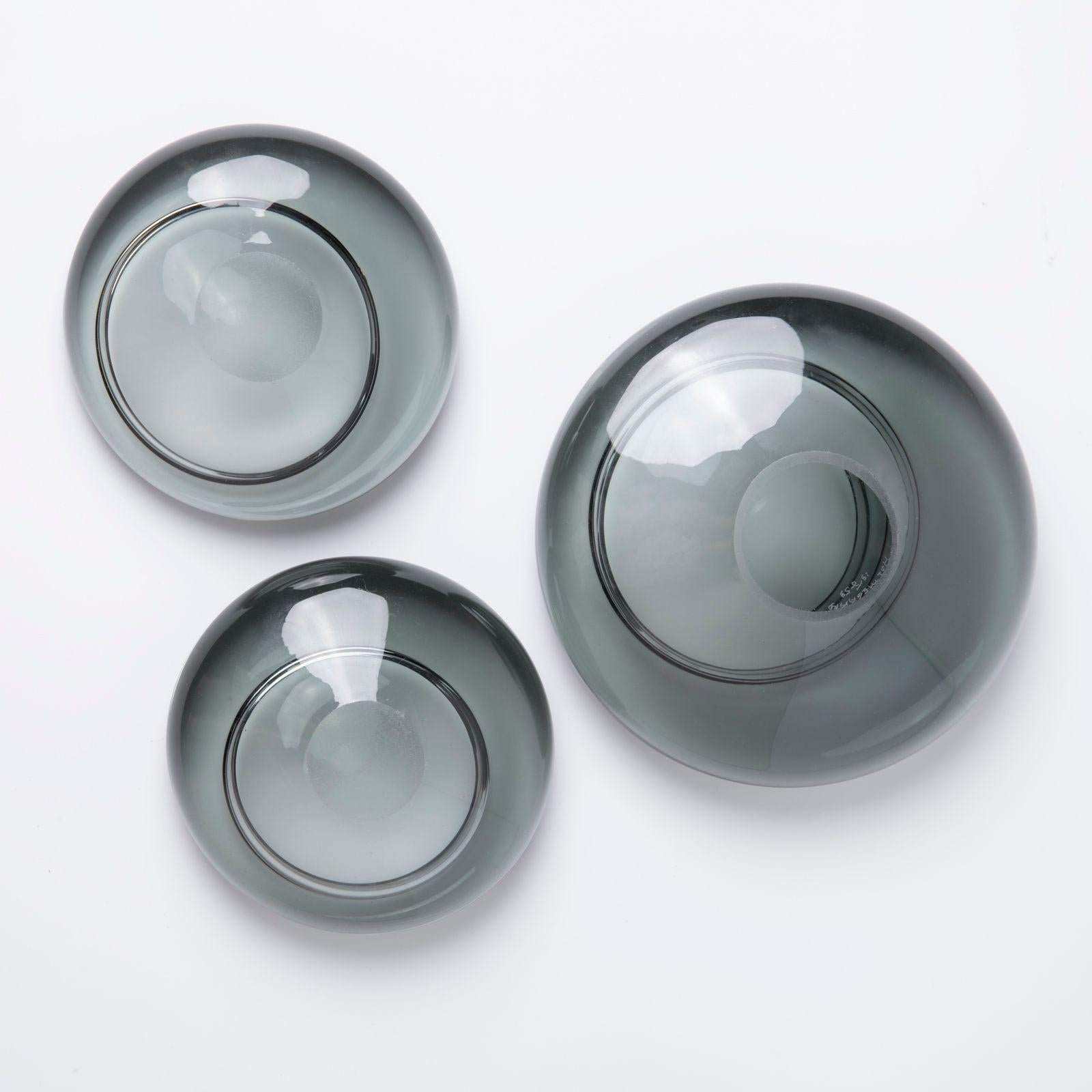 Mid-20th Century Three glass bowls by Per Lutken for Holmegaard For Sale