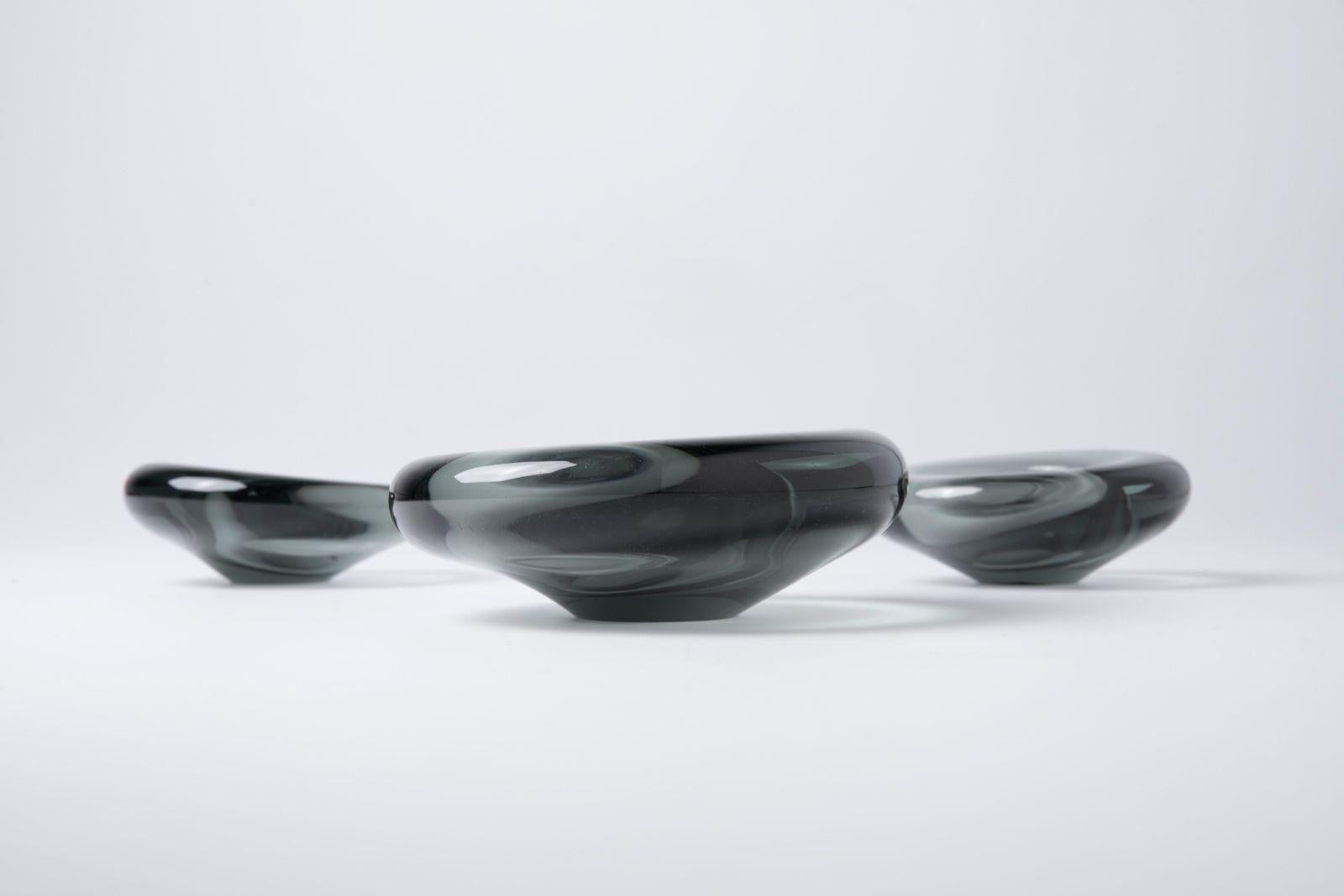 Three glass bowls by Per Lutken for Holmegaard For Sale 2