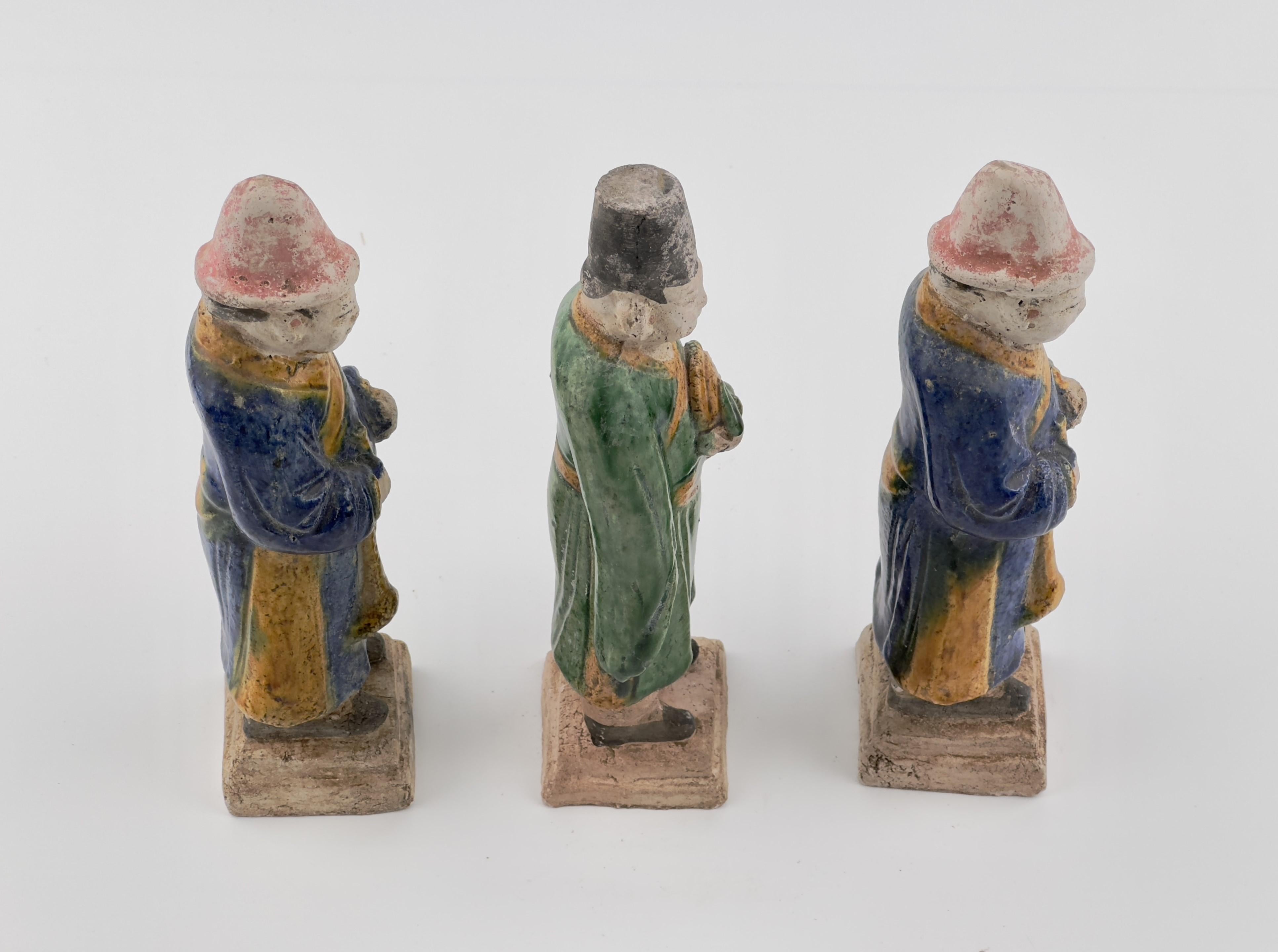 Three Glazed Figures of Musicians, Ming Period (1368-1644) For Sale 7