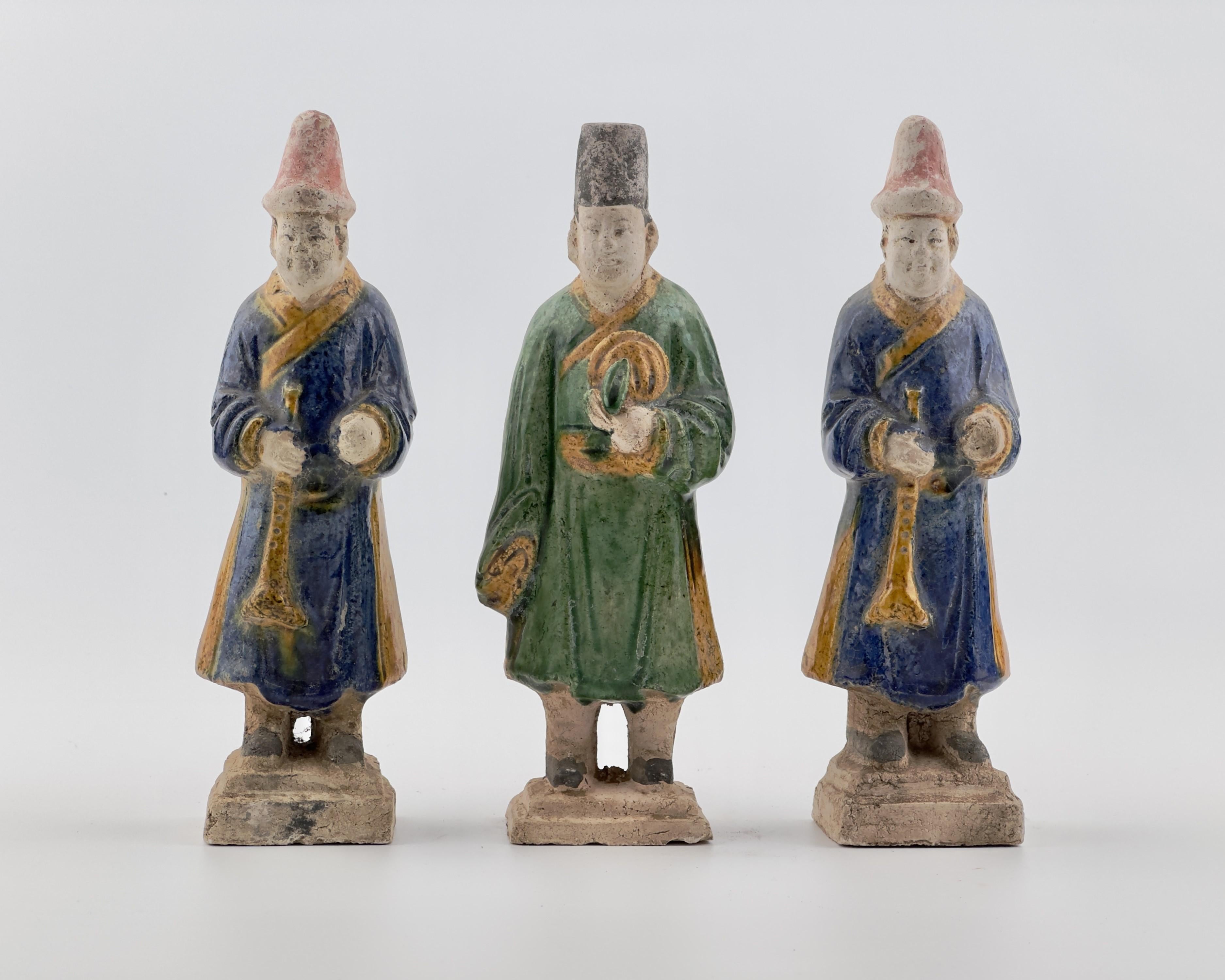 Three Glazed Figures of Musicians, Ming Period (1368-1644) For Sale 9