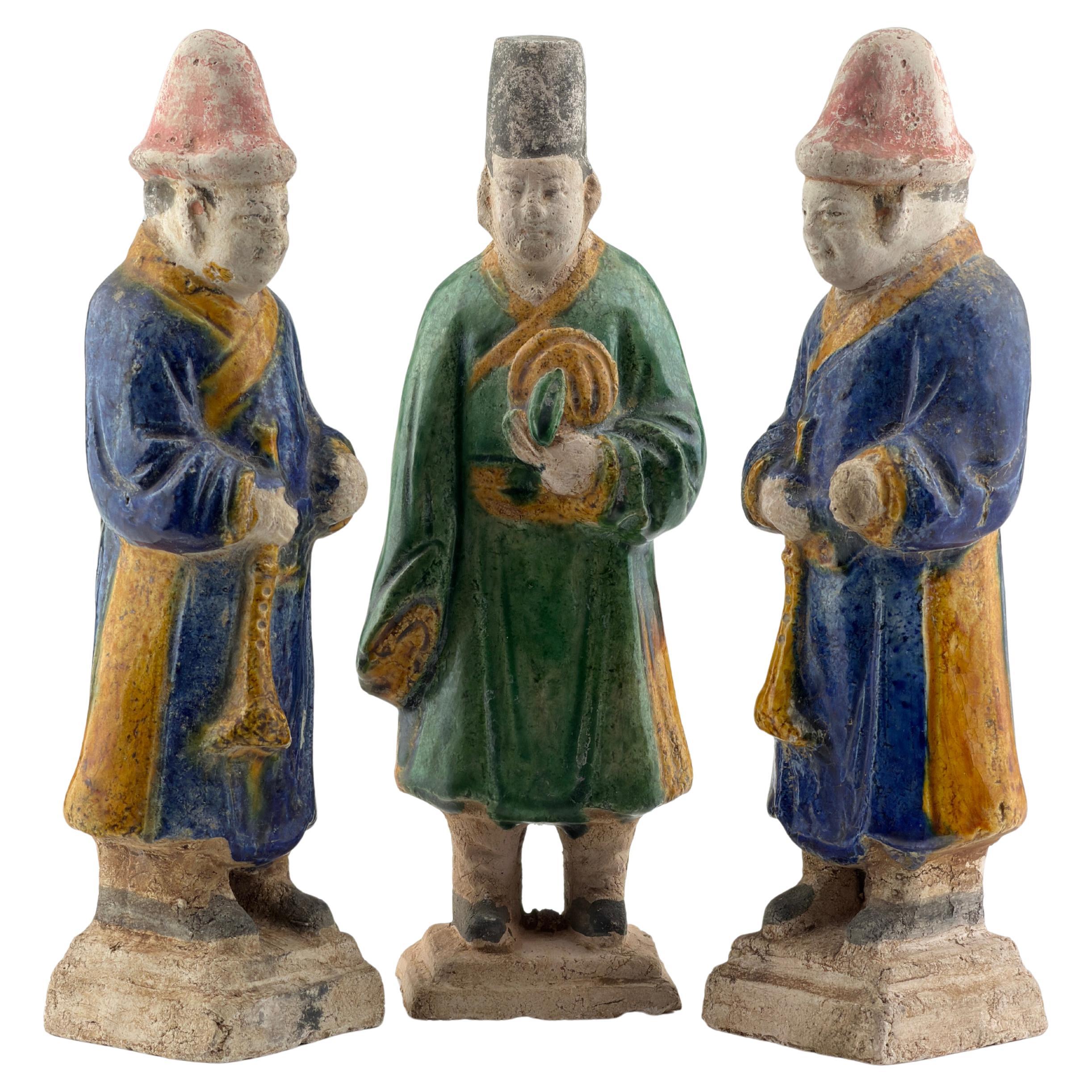 Trois musiciens émaillés de la période Ming (1368-1644)