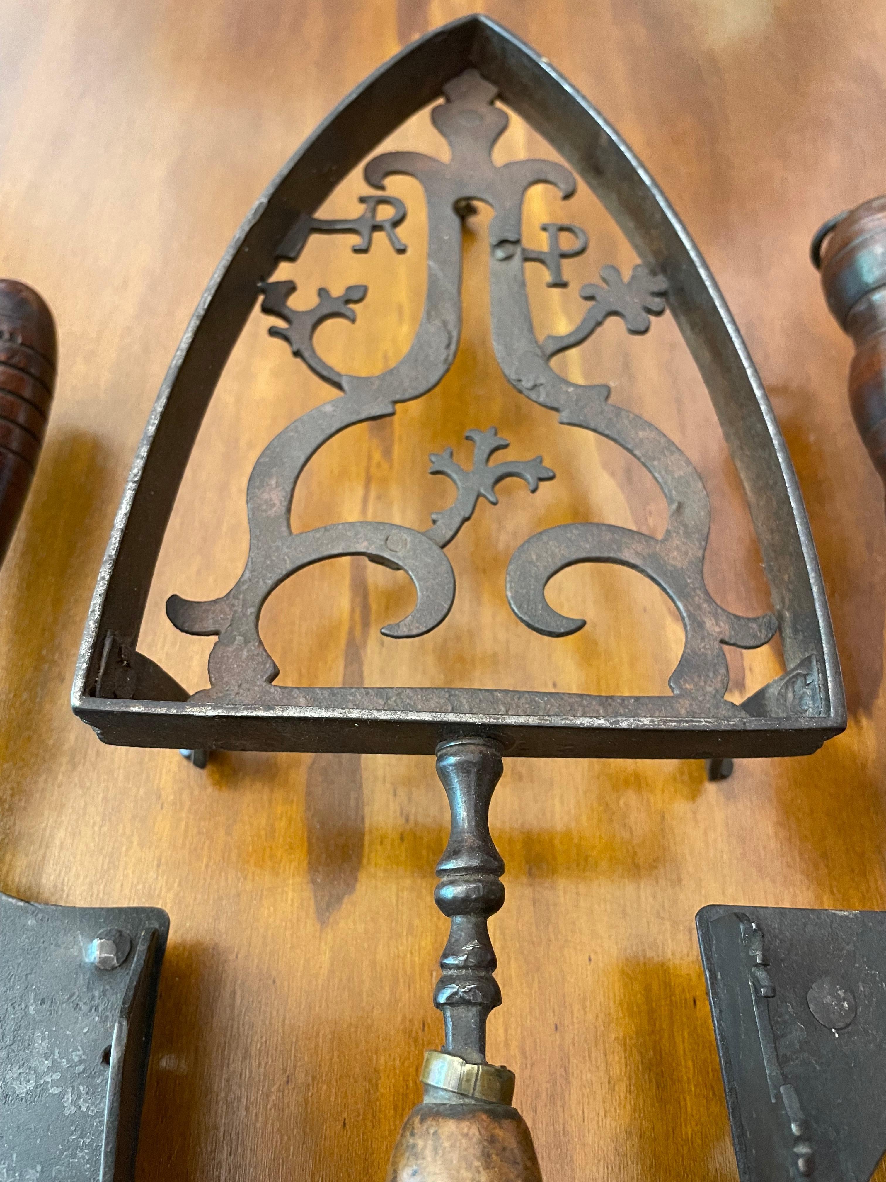Arts and Crafts Three Hand-forged Wrought Iron Trivets 18th Century Italian Iron Rests For Sale