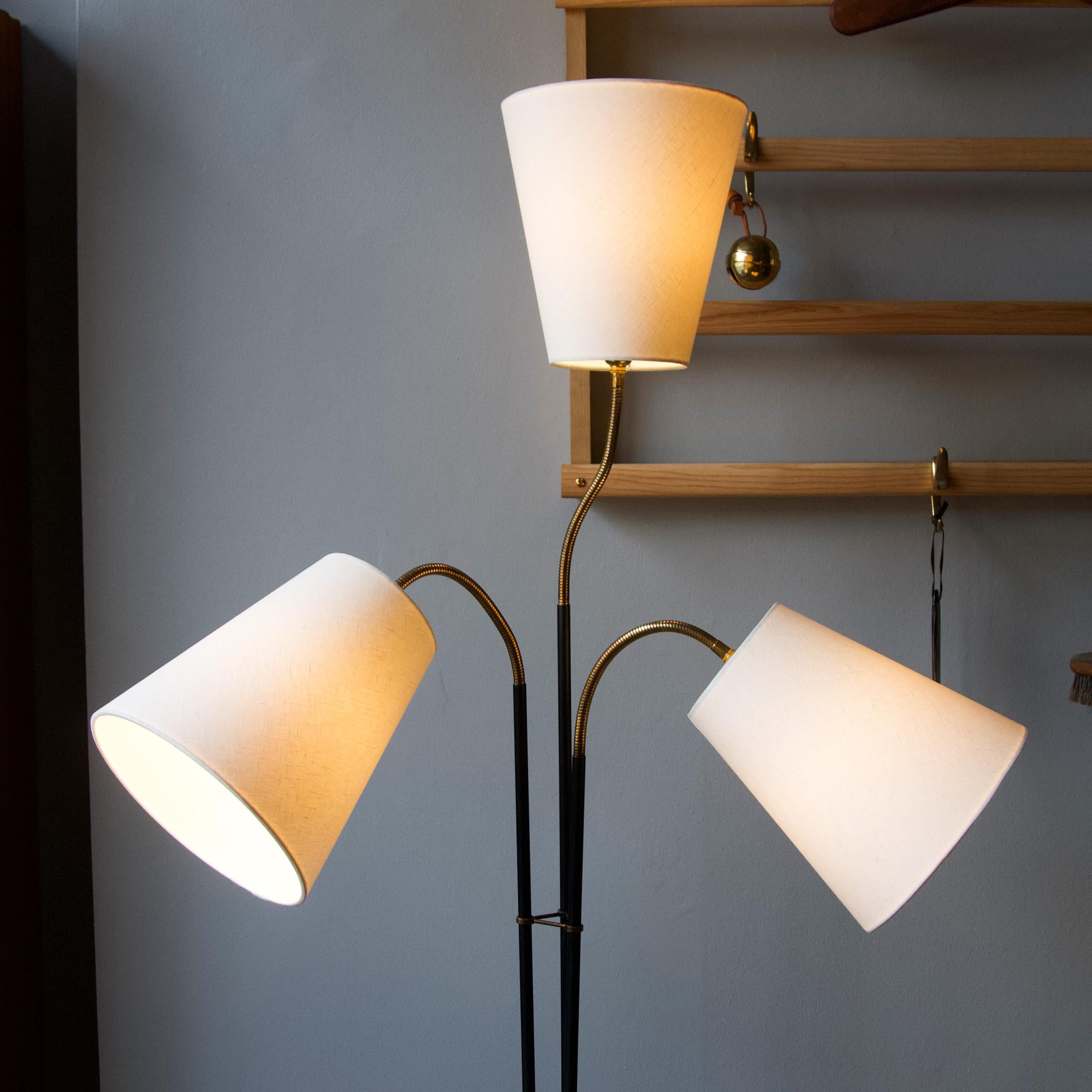 3 headed lamp