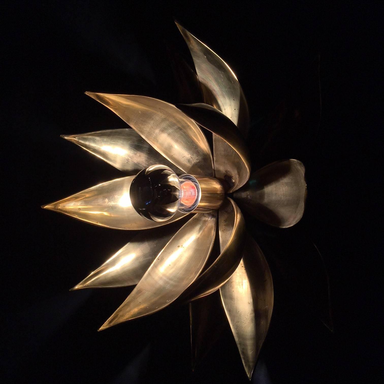 Late 20th Century Three Heavy Brass Flower Wall Lights in Hollywood Regency Style
