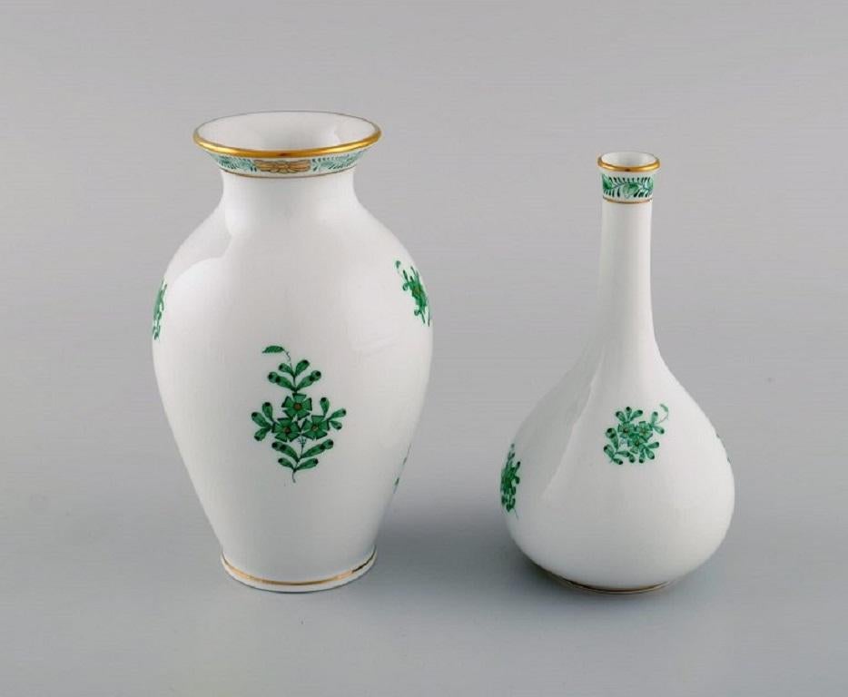 Three Herend Green Chinese Vases in Hand-Painted Porcelain, Mid-20th Century 2