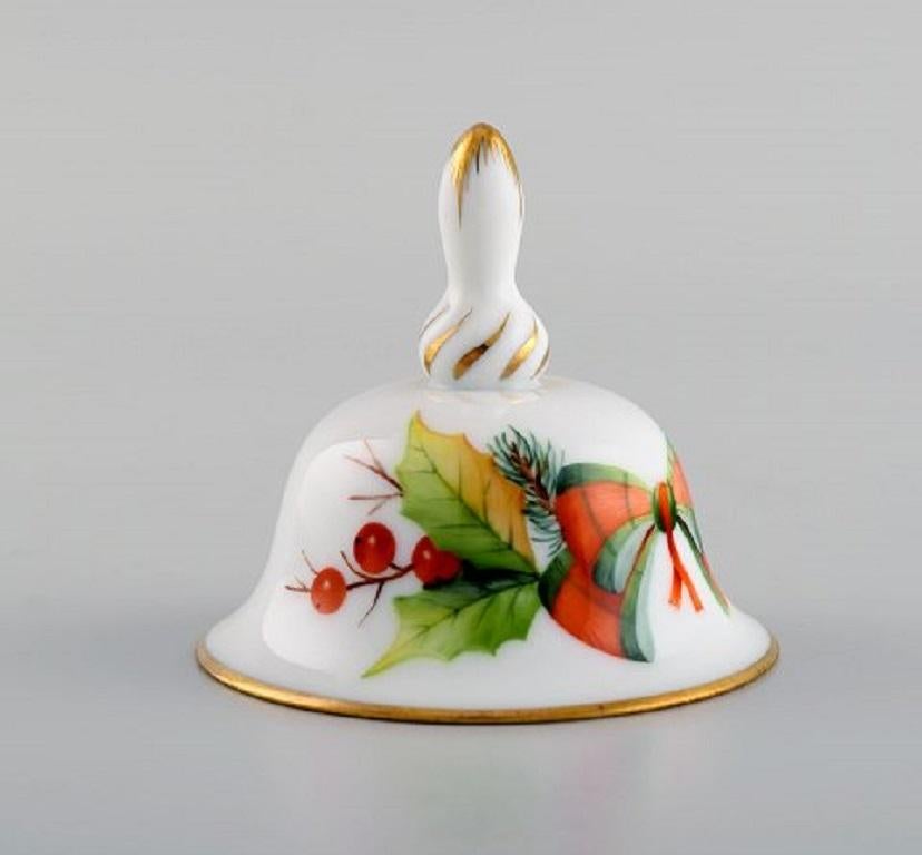 Three Herend Table Bells in Hand-Painted Porcelain with Flowers, 1980's In Excellent Condition For Sale In Copenhagen, DK