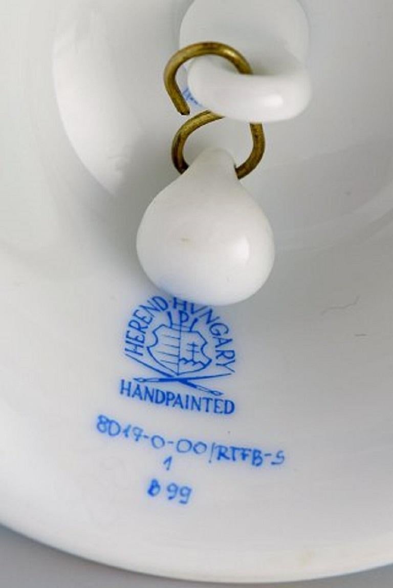 Drei Herend-Tischglocken aus handbemaltem Porzellan mit Blumen, 1980er Jahre (Ende des 20. Jahrhunderts) im Angebot