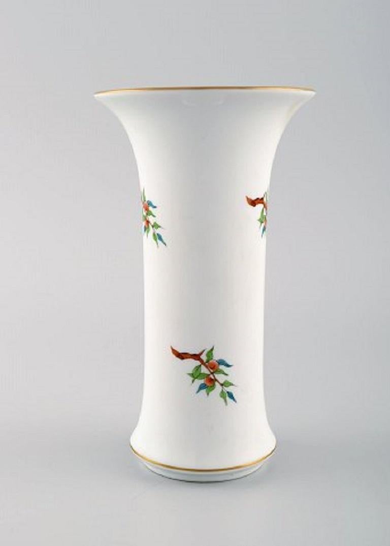 20th Century Three Herend Vases in Hand Painted Porcelain with Flowers and Gold Decoration For Sale
