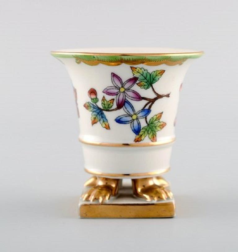 Three Herend Vases in Hand Painted Porcelain with Flowers and Gold Decoration For Sale 2
