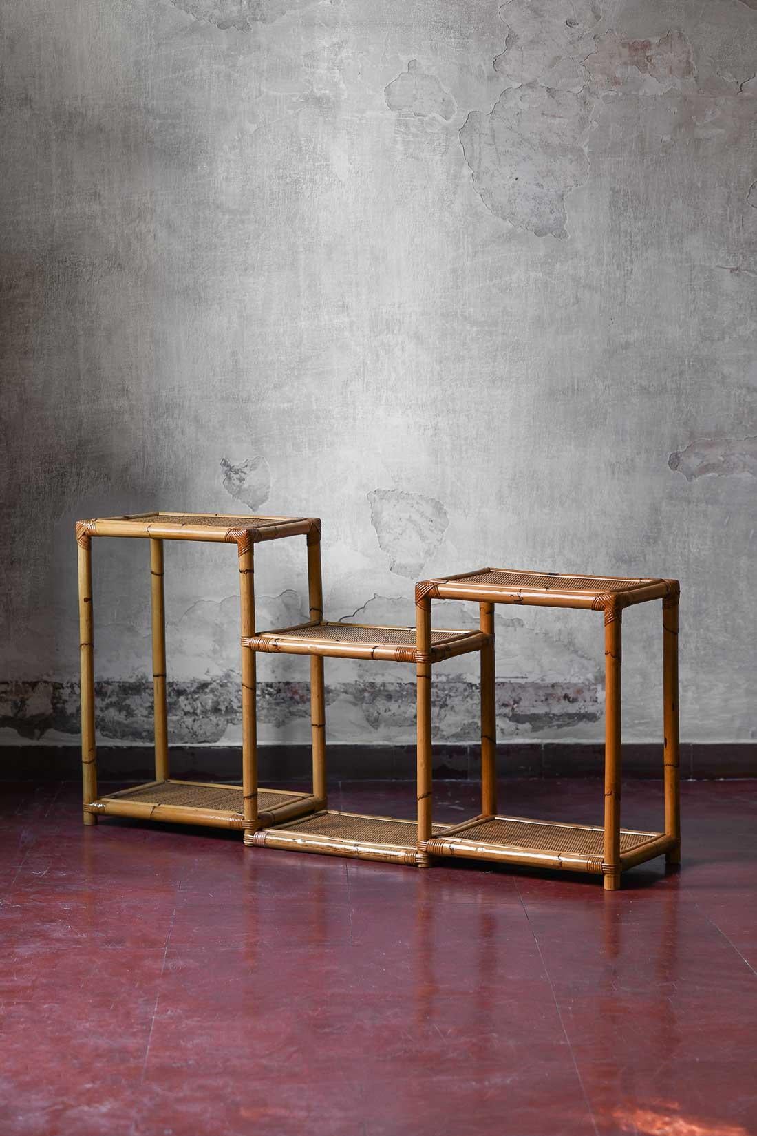 Italian Three-high Étagère in rush and wicker, Italy 1980 For Sale
