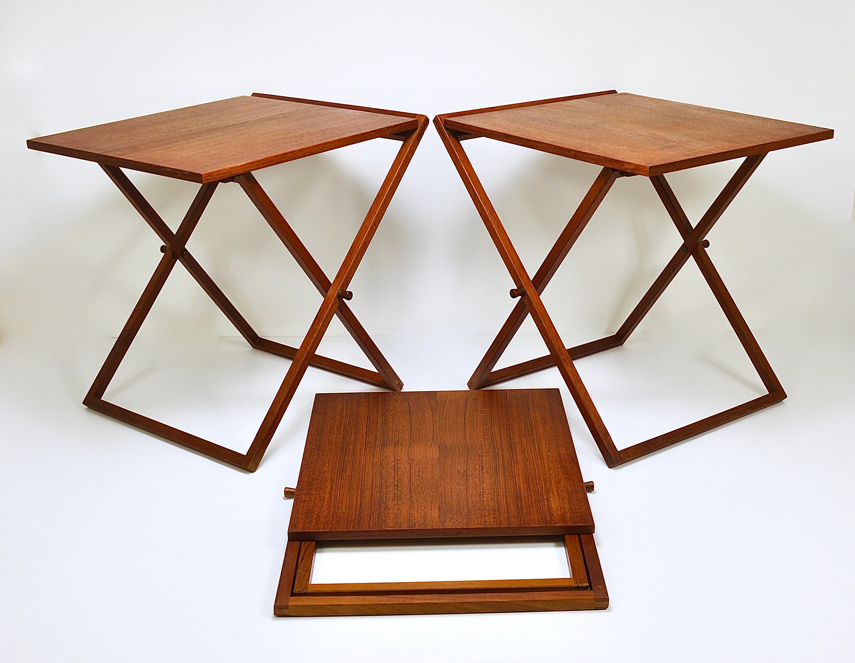 Mid-Century Modern Trois tables pliantes en teck The Modern Modernes danoises, Silkeborg Danemark, années 1960 en vente