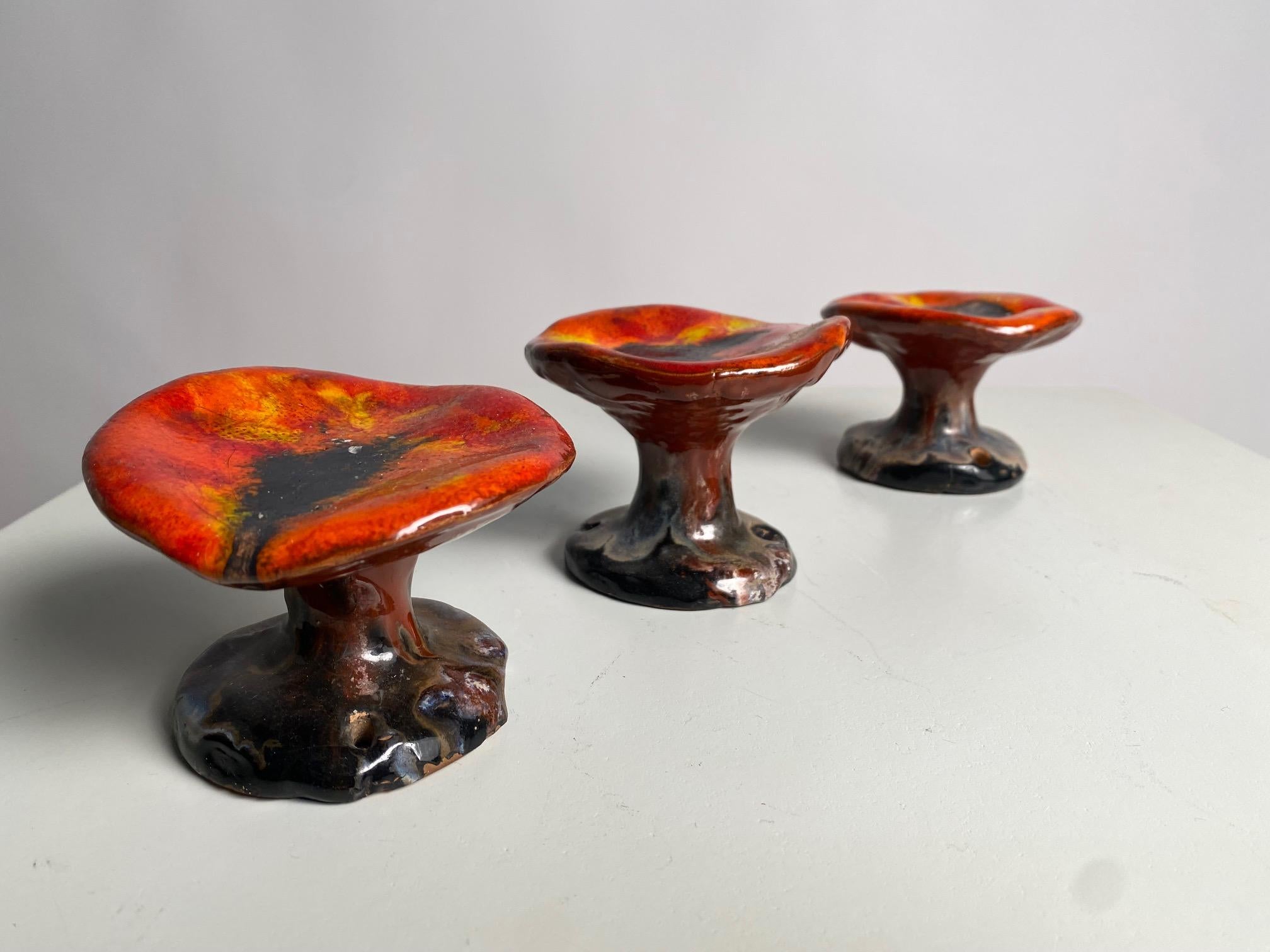 Mid-Century Modern Trois importants porte-manteaux en céramique d'Ivanhoe Gambini, Italie, années 1950 en vente
