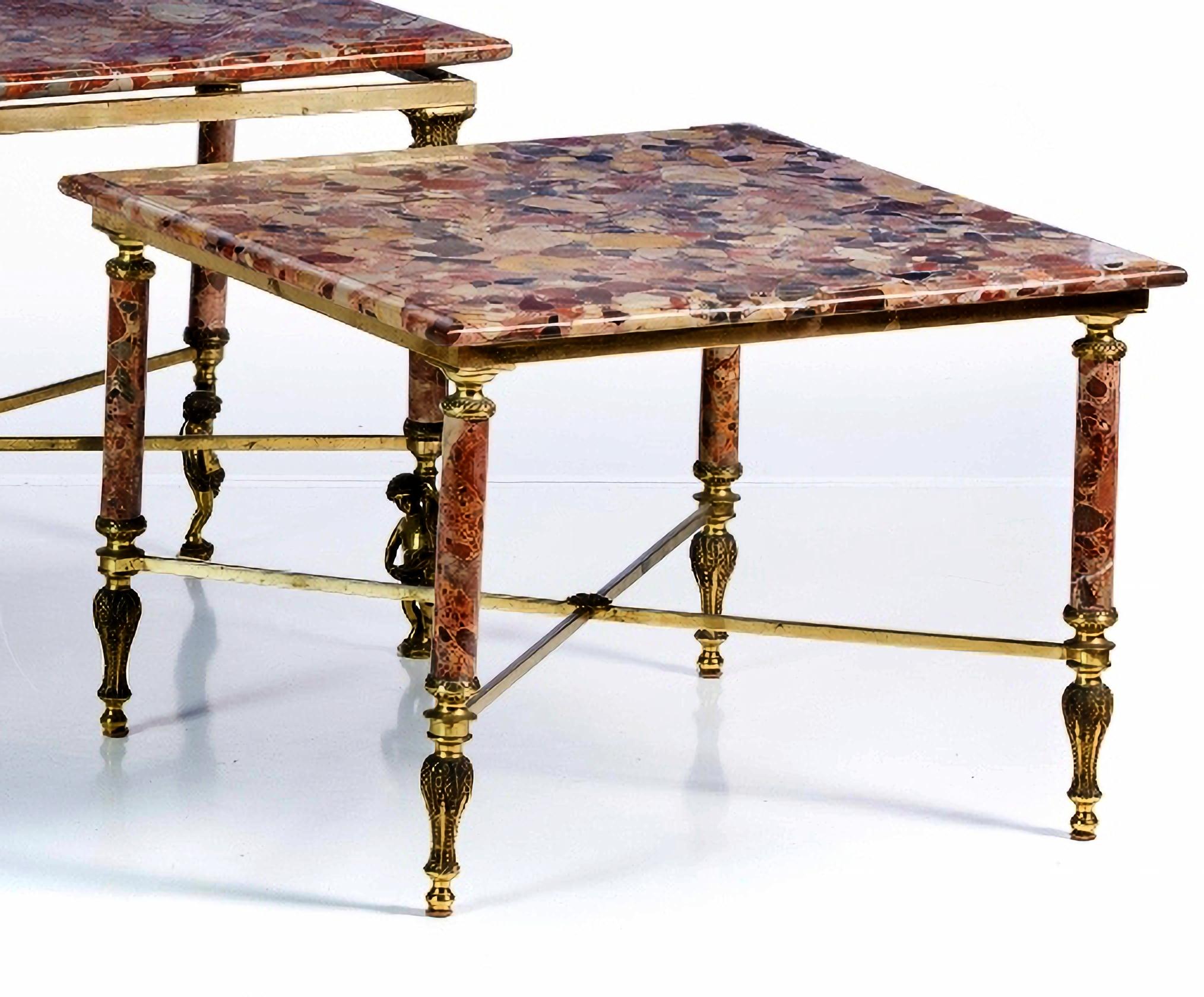 DREI ITALIENISCHE COUCHTISCHE  Ab Ende des 19. Jahrhunderts (Art nouveau) im Angebot