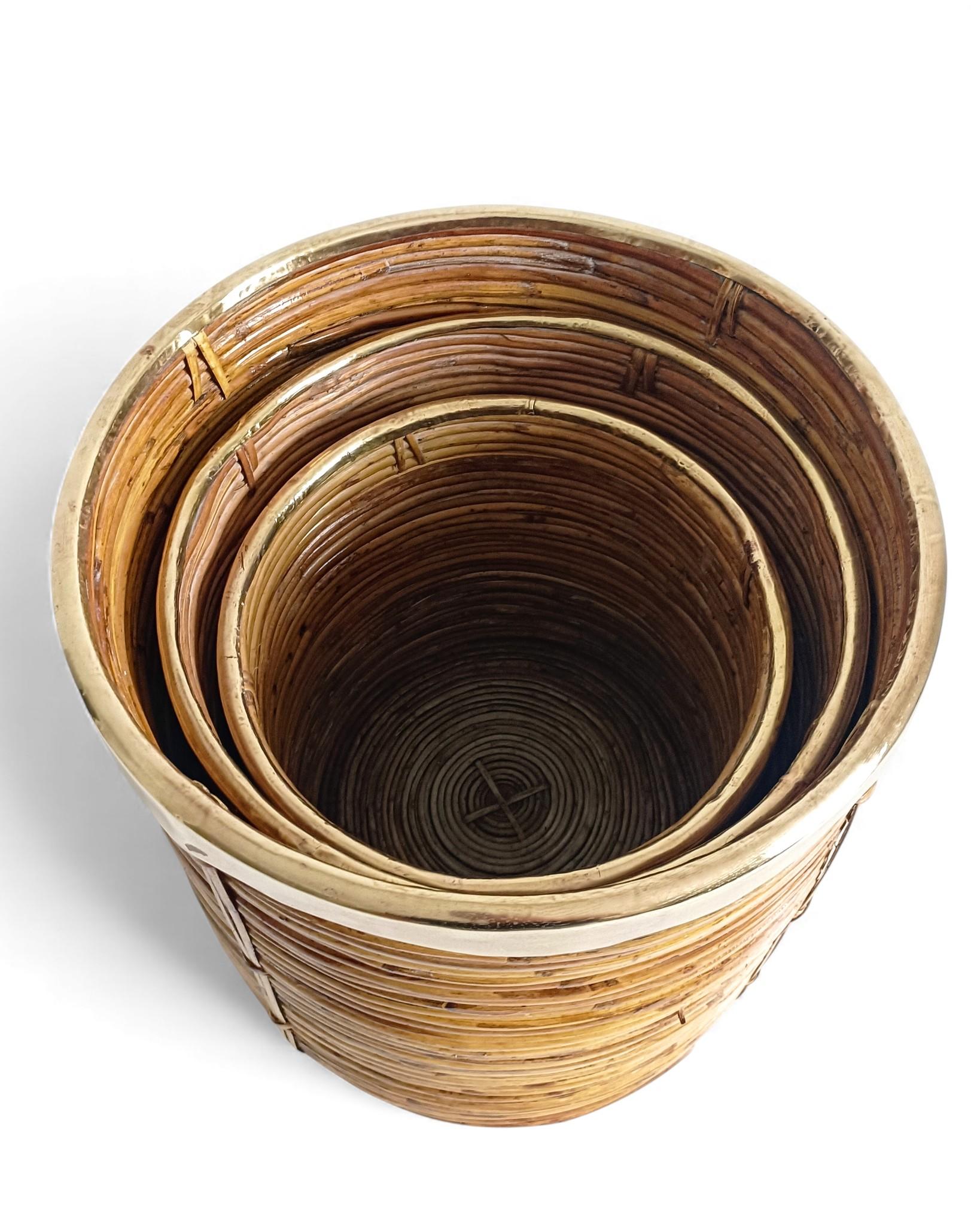 Three Large and XL Rattan / Pencil Reed Planters with Brass Rim, Italy, 1960s For Sale 6
