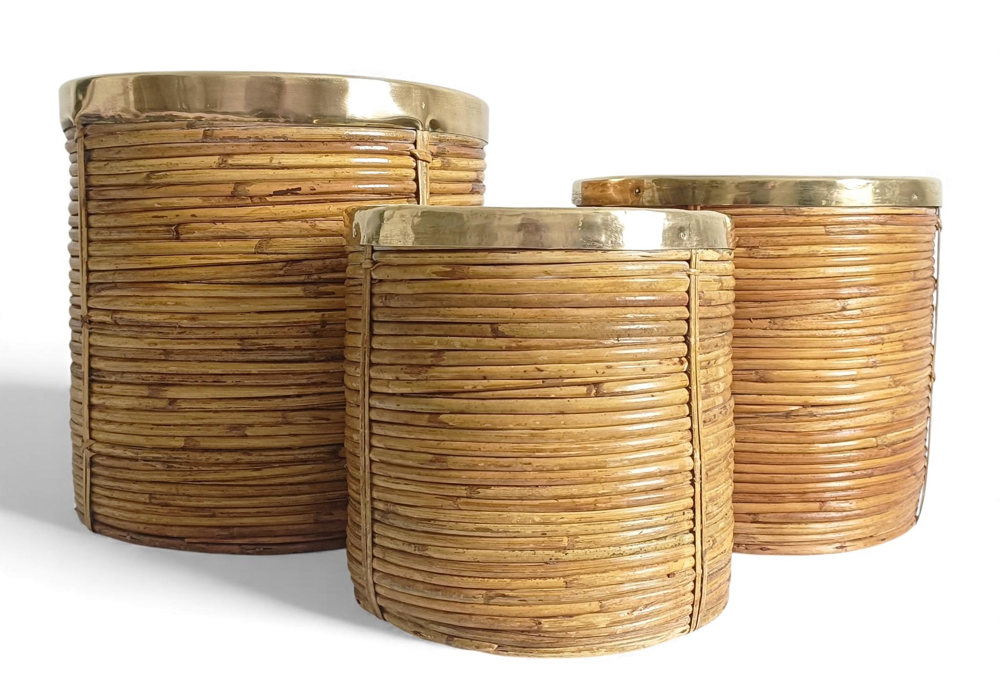 Hand-Crafted Three Large and XL Rattan / Pencil Reed Planters with Brass Rim, Italy, 1960s For Sale