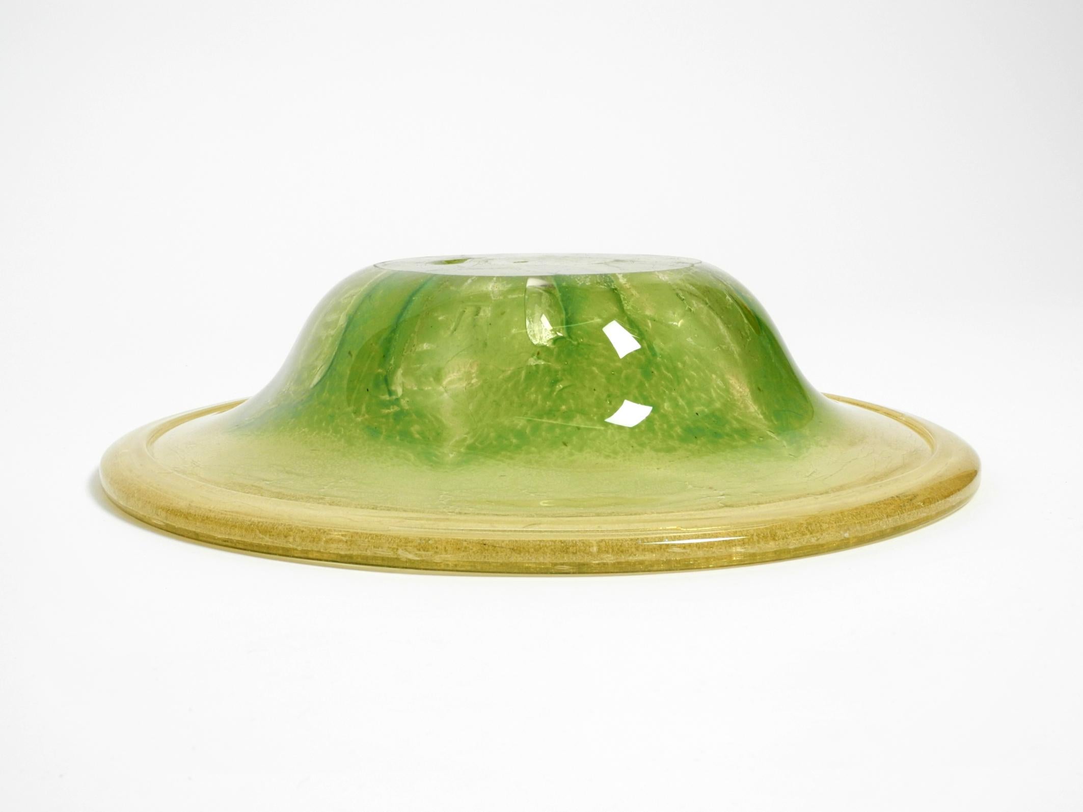 Drei große schöne farbige Glasschalen aus den 1930er Jahren von Karl Wiedmann für WMF Ikora im Angebot 10