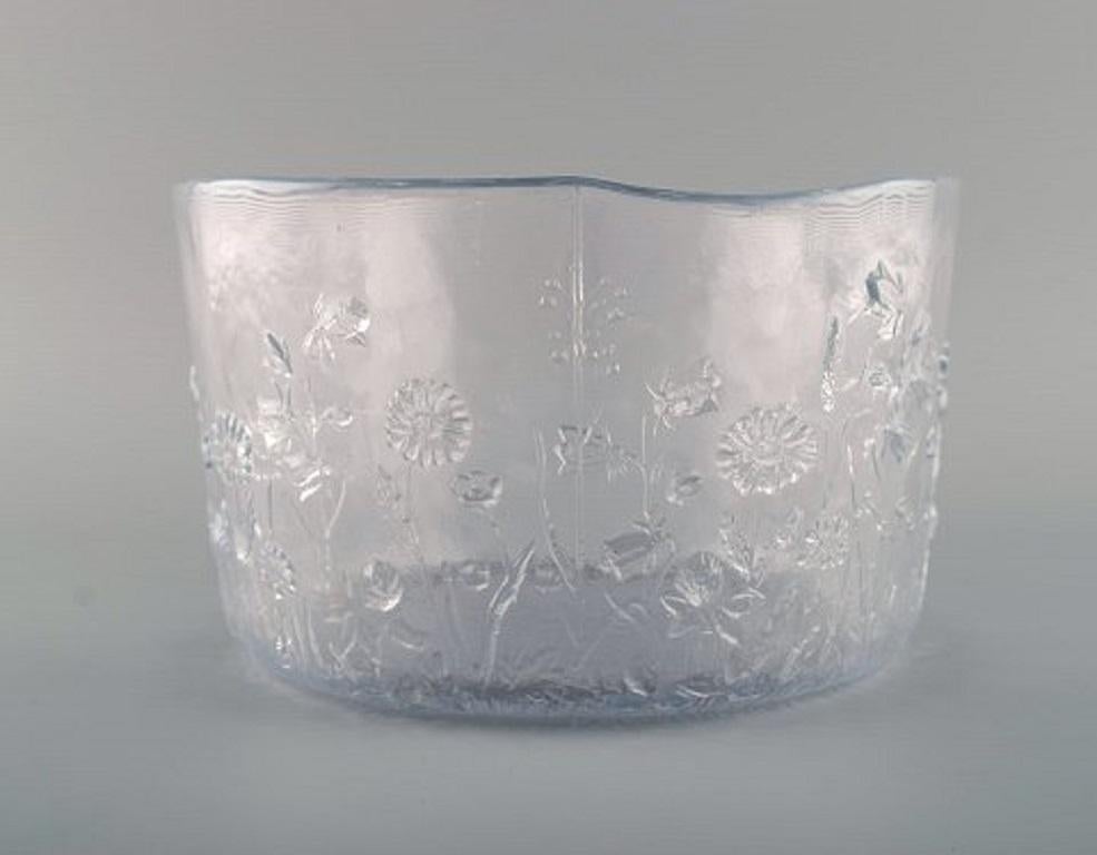 Scandinavian Three Large Bowls in Art Glass Decorated with Flowers and Trees, Skruf, Sweden For Sale