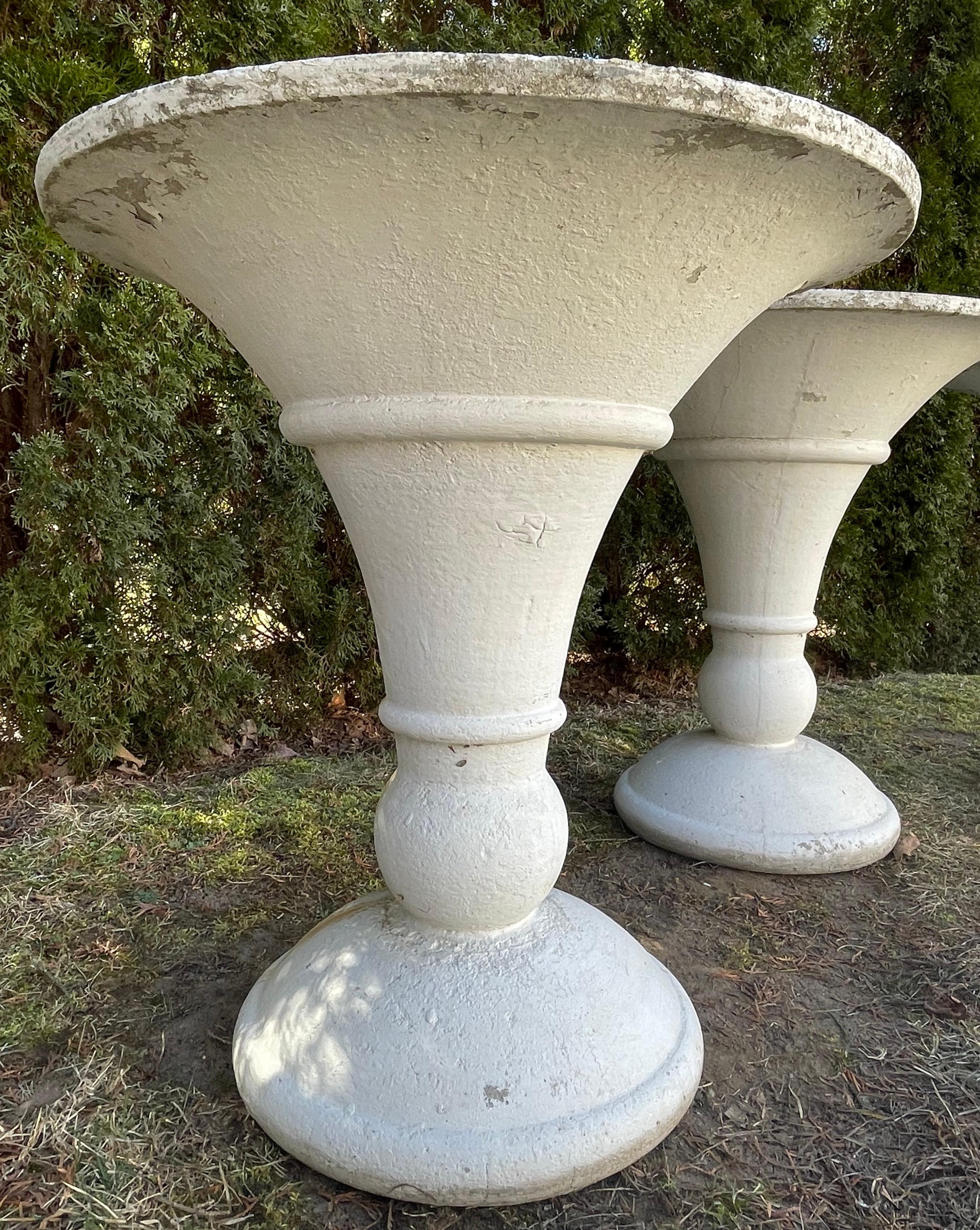 Three Large French Deco Style Trumpet-Shaped Cast Stone Planters  For Sale 5