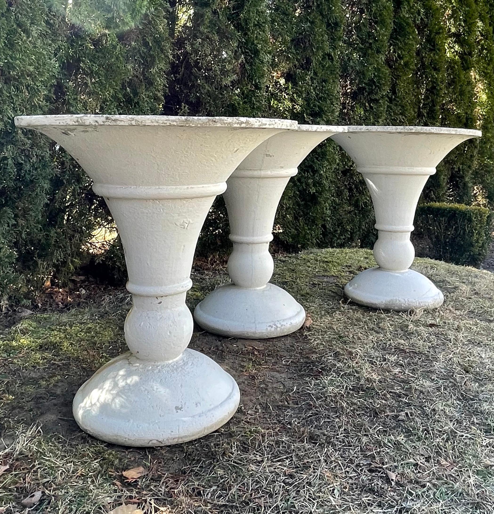 Three Large French Deco Style Trumpet-Shaped Cast Stone Planters  In Good Condition For Sale In Woodbury, CT