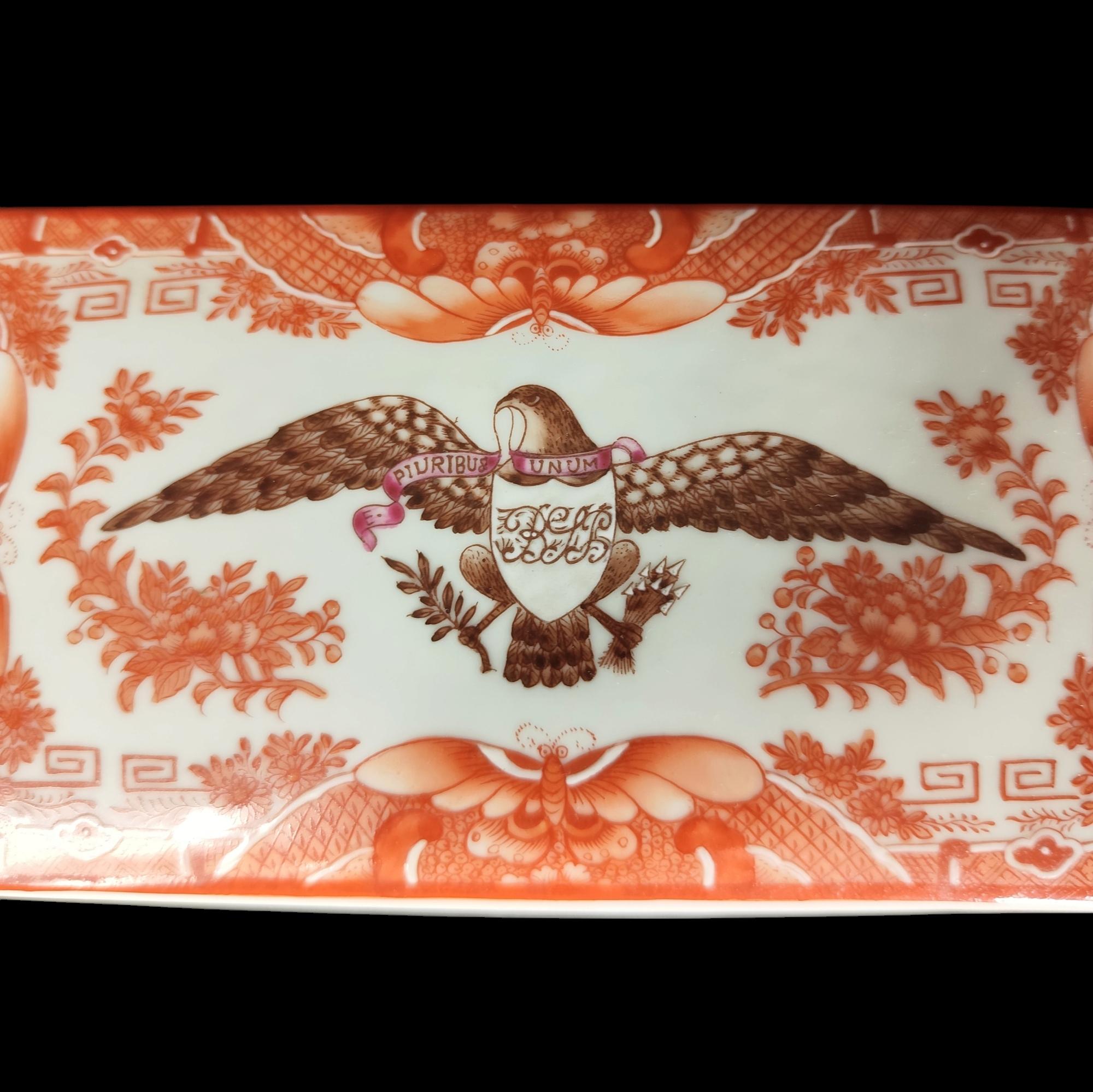 Drei große Stücke von amerikanischem Diplomatenporzellan 