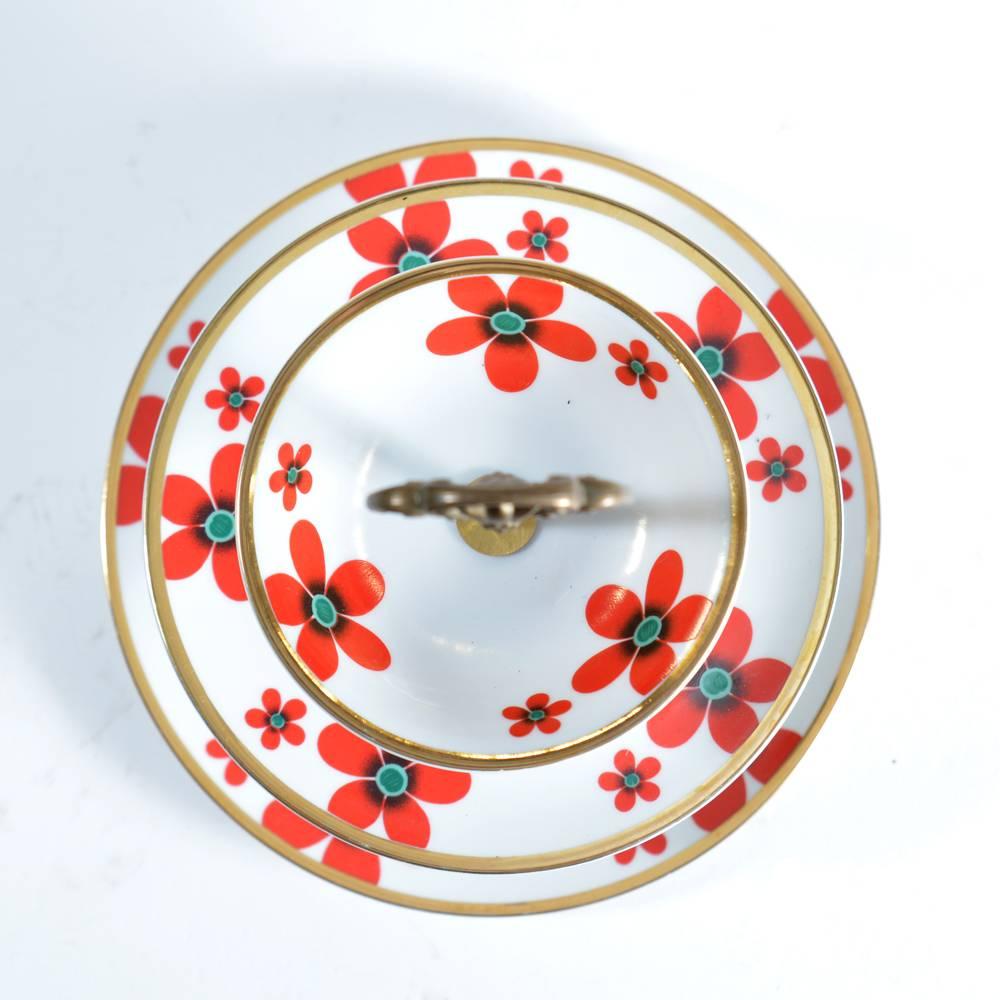 Three Layer Cake Stand in Brass and Porcelain, Czechoslovakia, circa 1960 In Excellent Condition For Sale In Zohor, SK