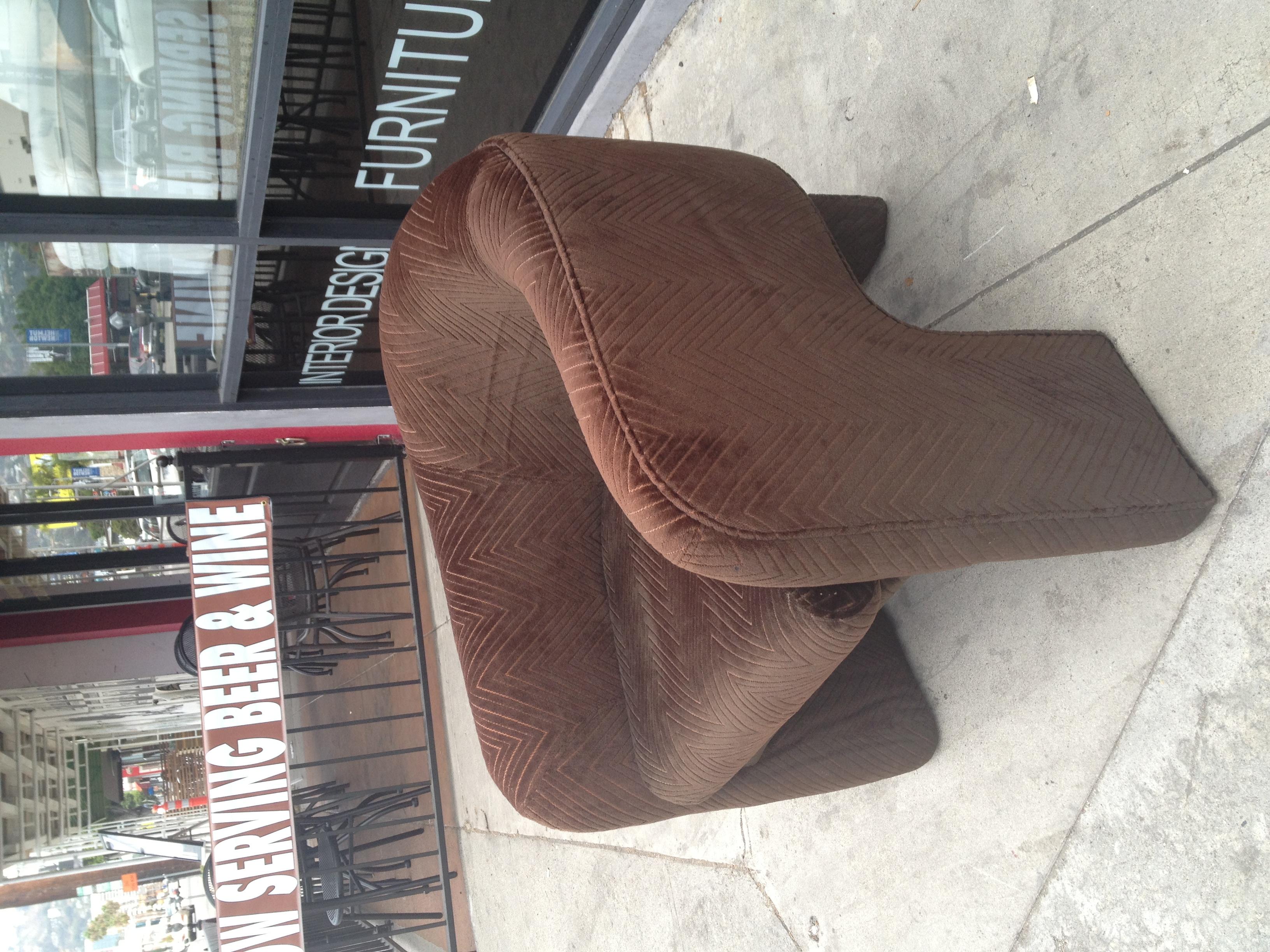 Three-Legged Architectural Armchair by J. Schellenberg Interiors In Good Condition In Los Angeles, CA