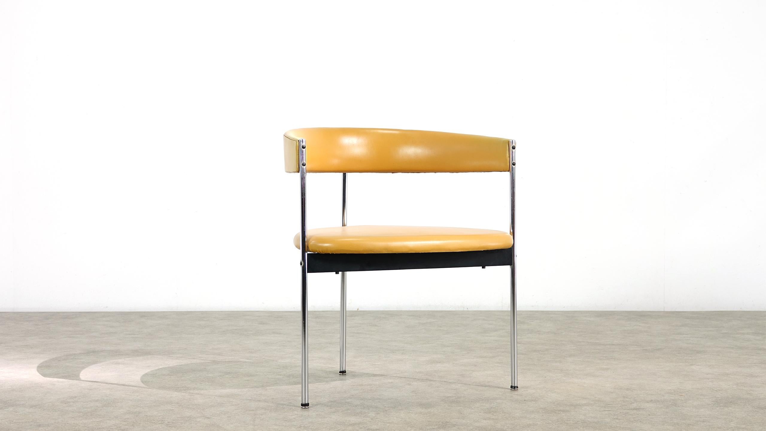 Three-Legged Chair Design Dieter Waeckerlin for Idealheim 6