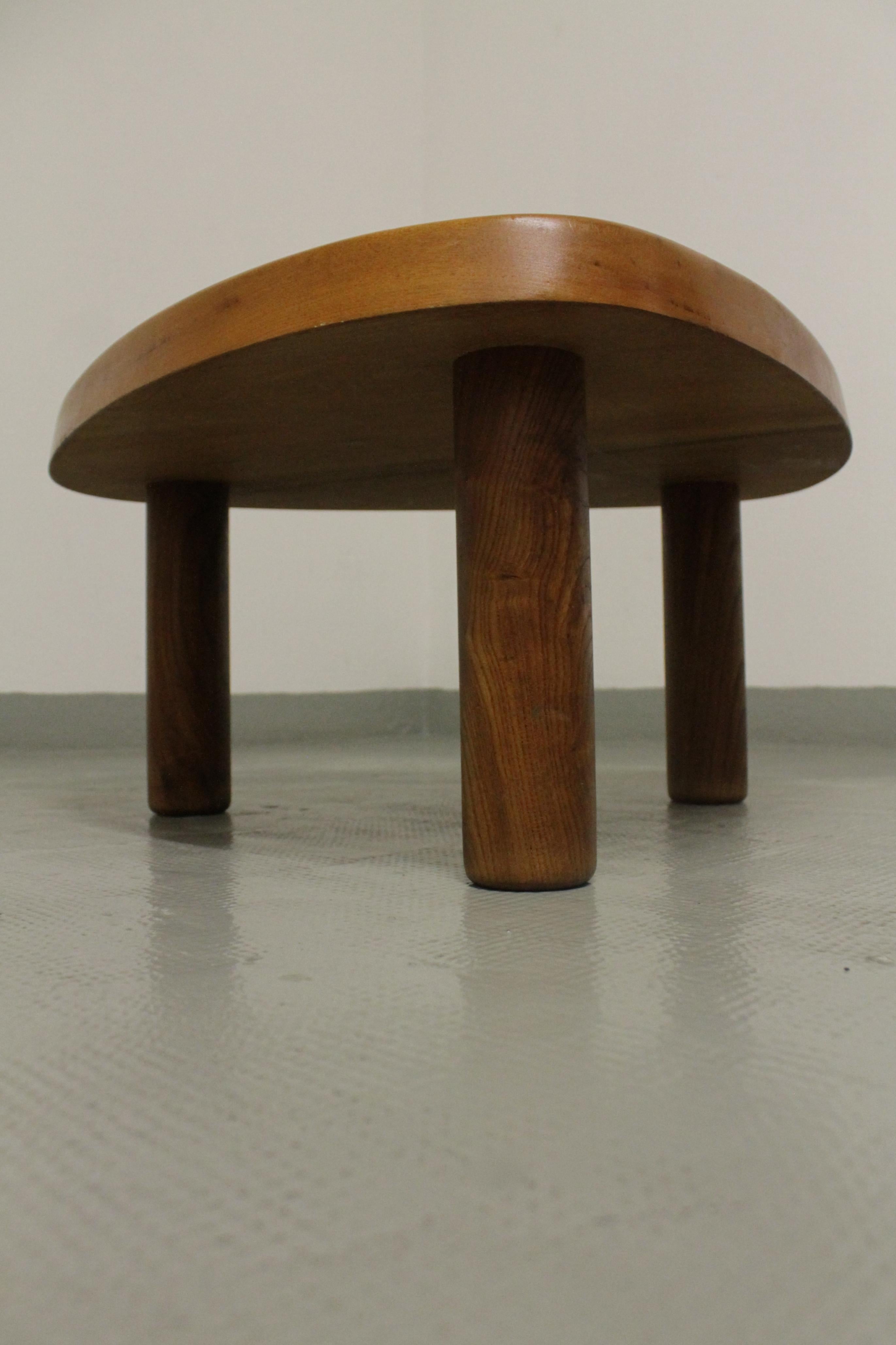 Three-Legged Coffee Table by Pierre Chapo In Excellent Condition In Geneva, CH