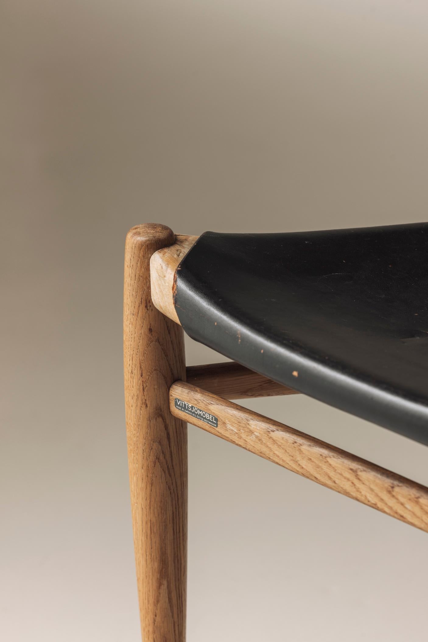 Dreibeiniger Hocker von Uno & Östen Kristiansson für Luxus, Schweden 1960er Jahre im Angebot 5