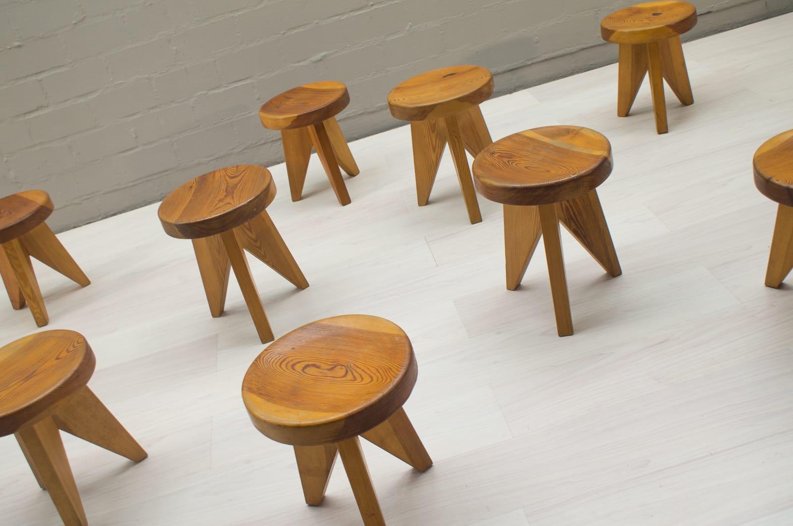 Three-Legged Wooden Stools in Manner of Pierre Chapo, France, 1960s In Good Condition In Nürnberg, Bayern