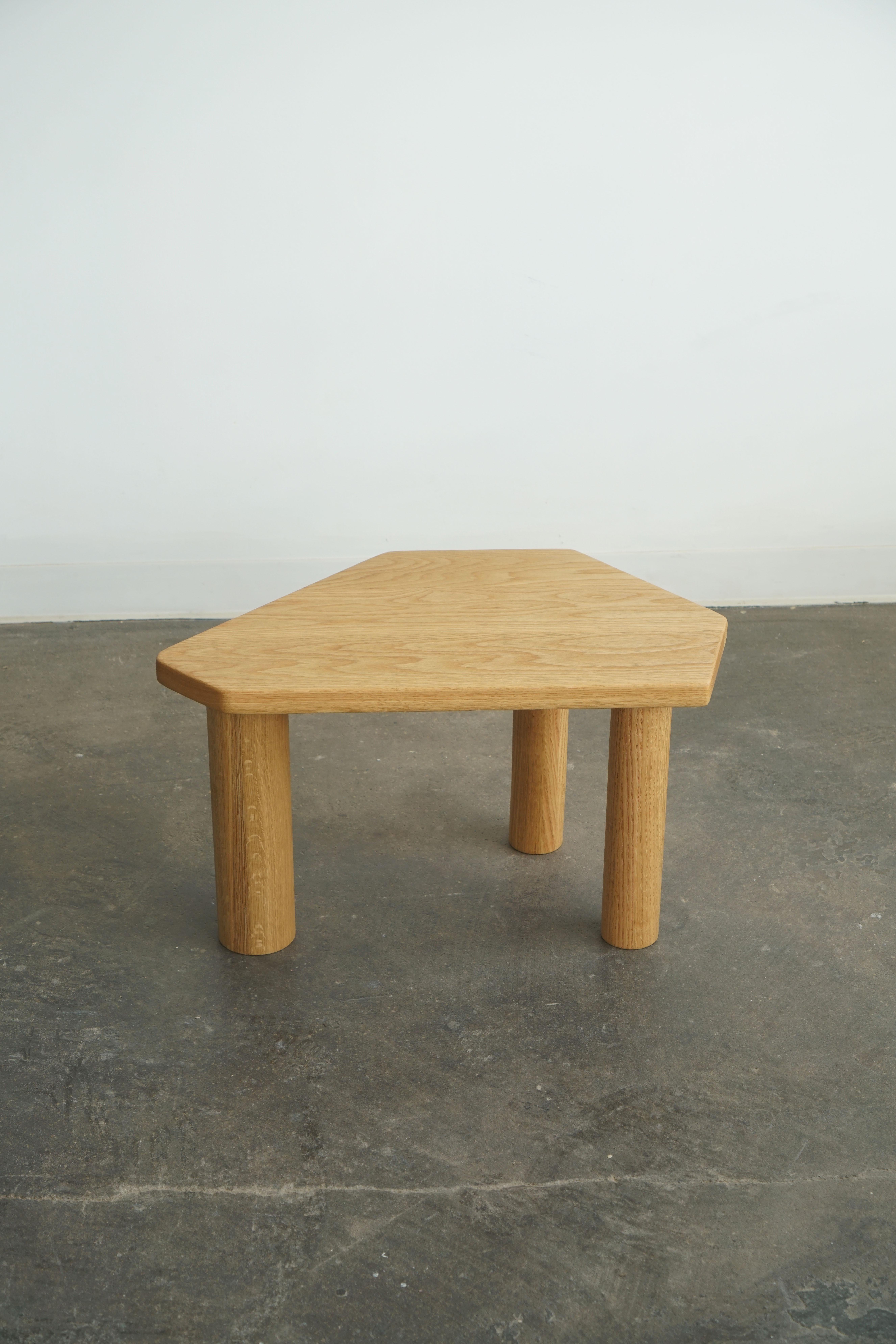 Table Three Legger de Last Workshop en chêne blanc massif, moderne et organique en vente 1