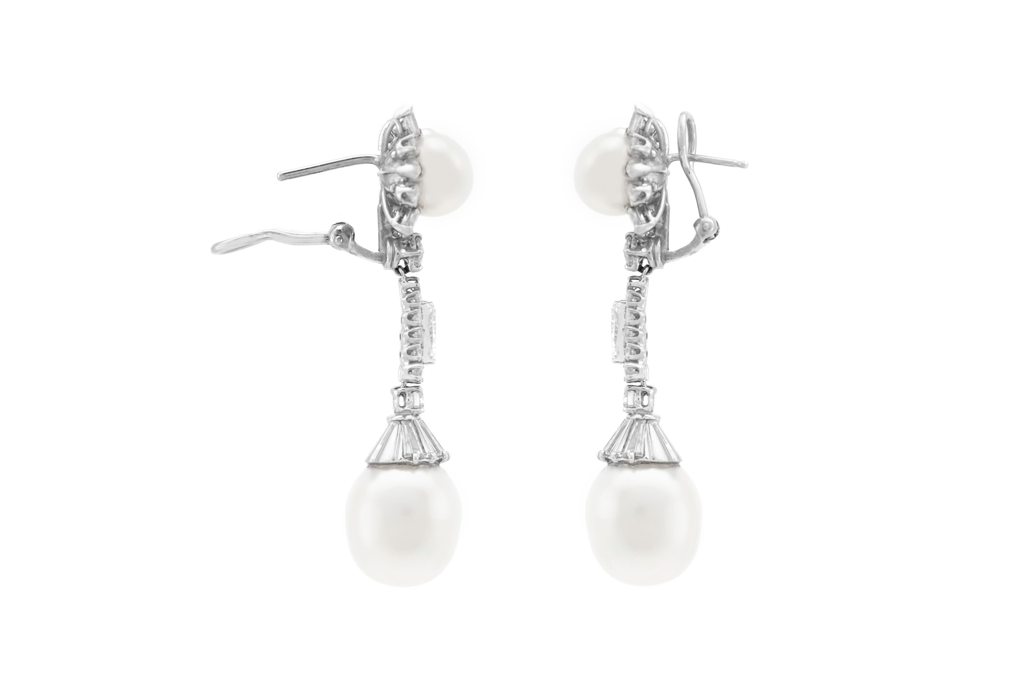 3.00 Carat Diamonds and South Sea Pearls Drop Earrings In Excellent Condition For Sale In New York, NY