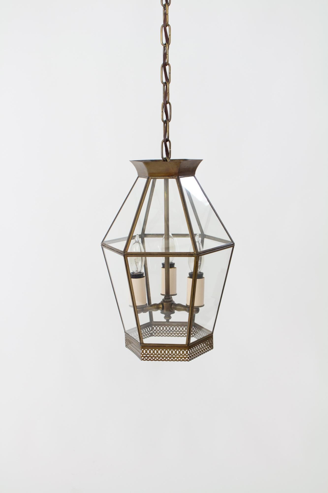 Three Light Hexagonal Glass Lantern In Excellent Condition For Sale In Canton, MA