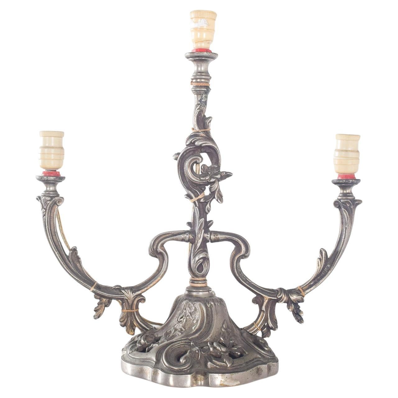 Three-Light Metal Lamp