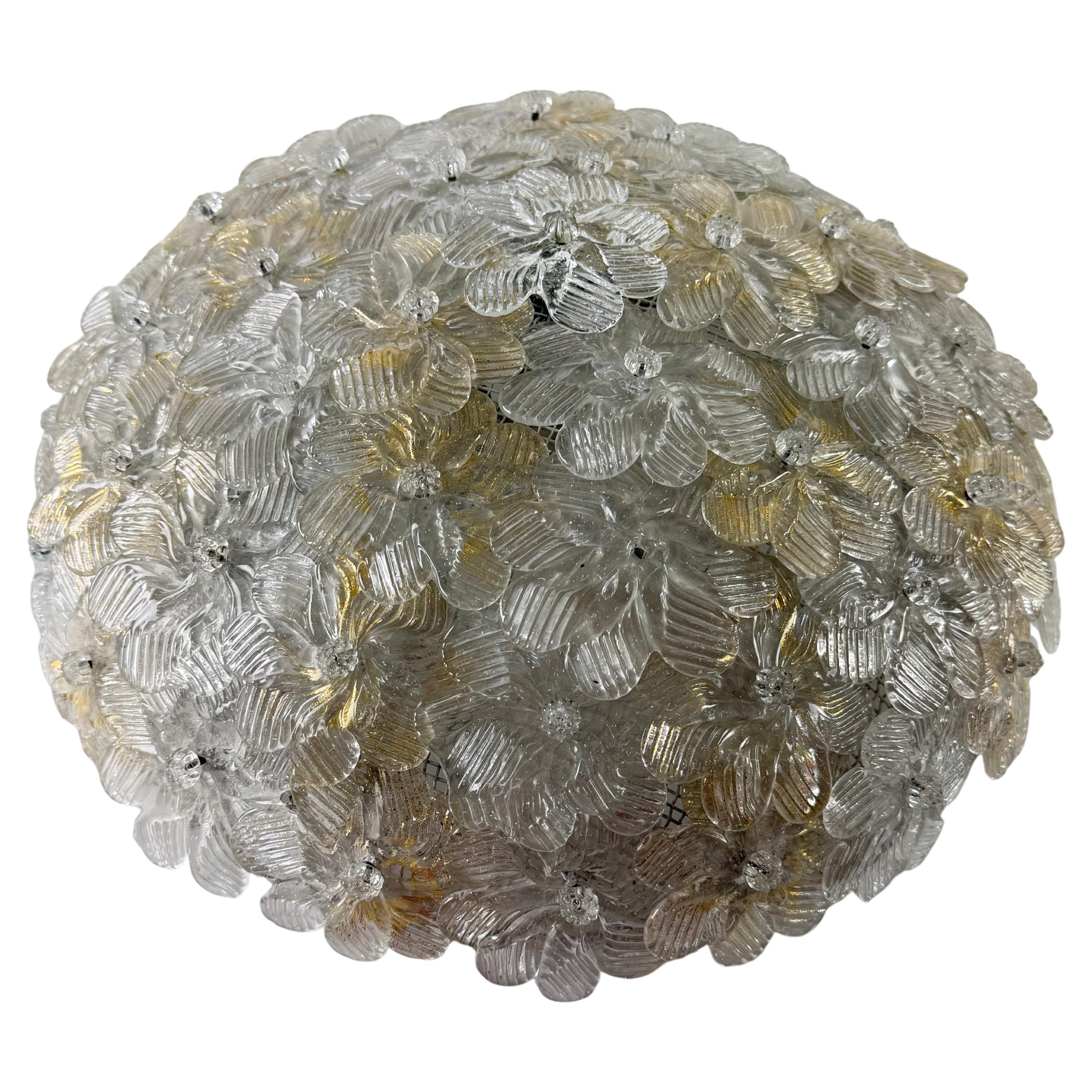 Three-Light Murano Glass Ceiling Lamp attributed to Ercole Barovier, 1940s en vente