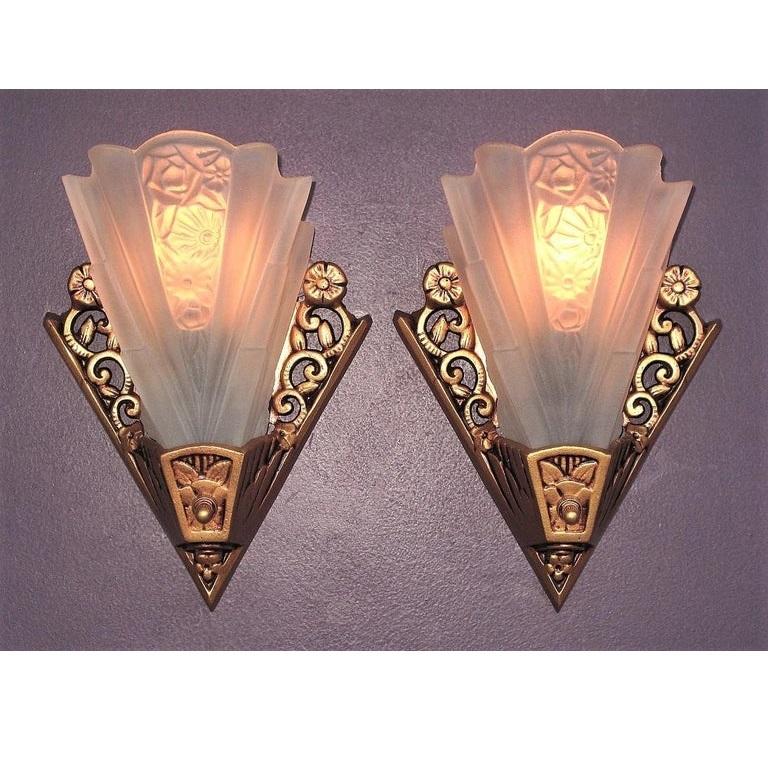 American Eight Lightolier Art Deco Bungalow Wall Sconces Priced Each For Sale