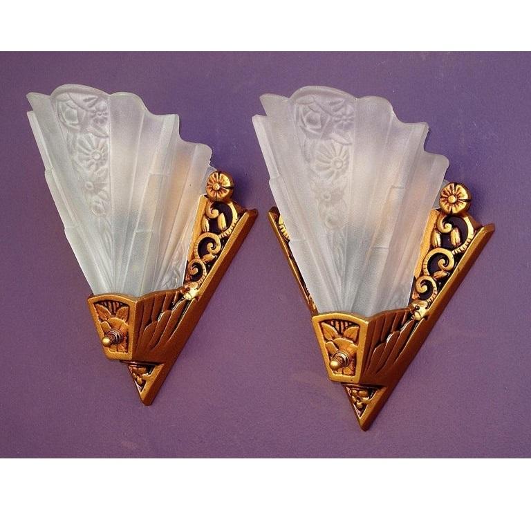 Americano Diverse Lightolier Art Deco Bungalow Sconces da parete al prezzo di ciascuna