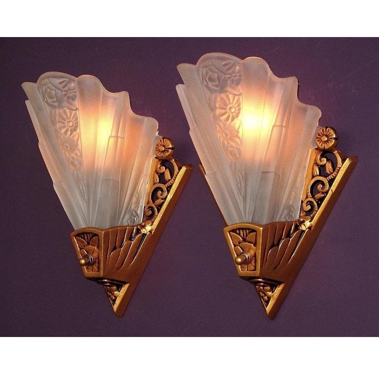 Eight Lightolier Art Deco Bungalow Wall Sconces Priced Each In Good Condition For Sale In Prescott, US
