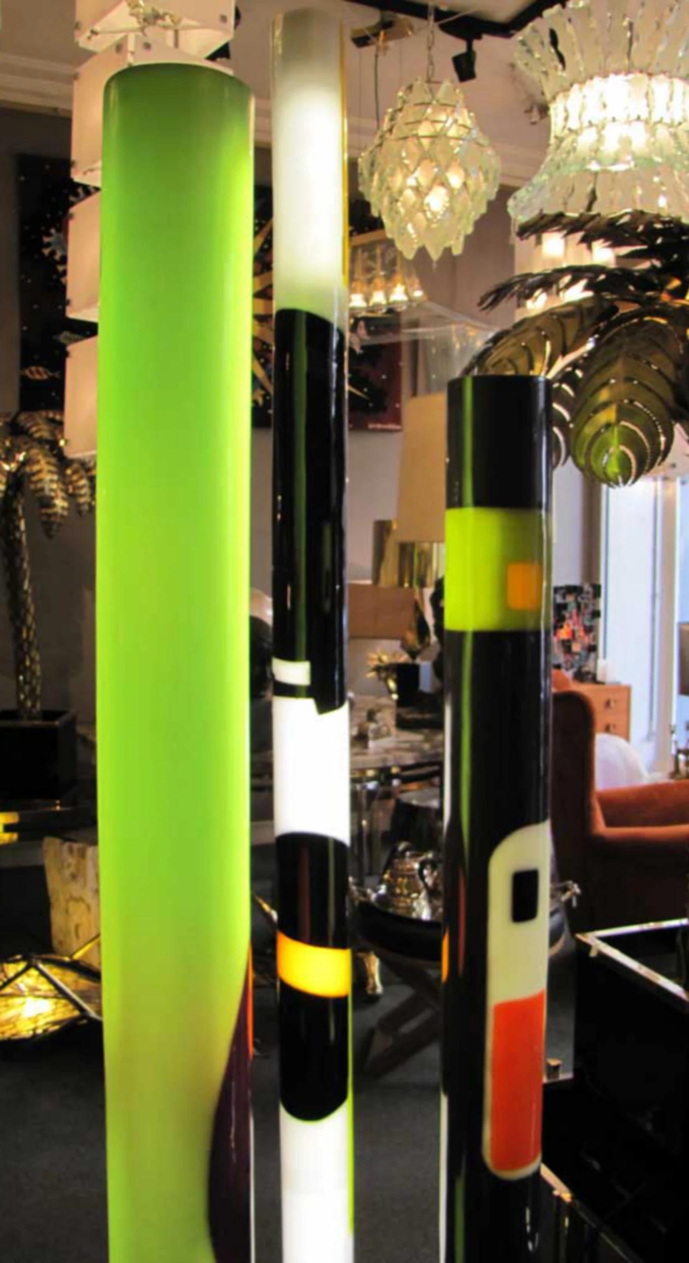 Trois colonnes lumineuses en résine de Pauline Couble, France, circa 2012. en vente 3