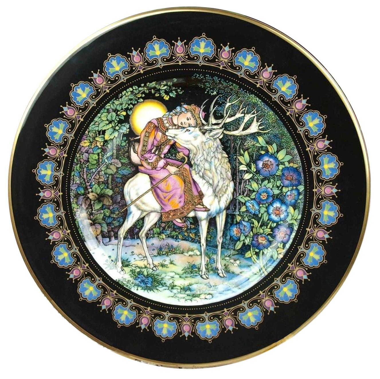 Three Magical Fairy Tales Old Russia Plates by Gere Fauth In Excellent Condition For Sale In Rijssen, NL