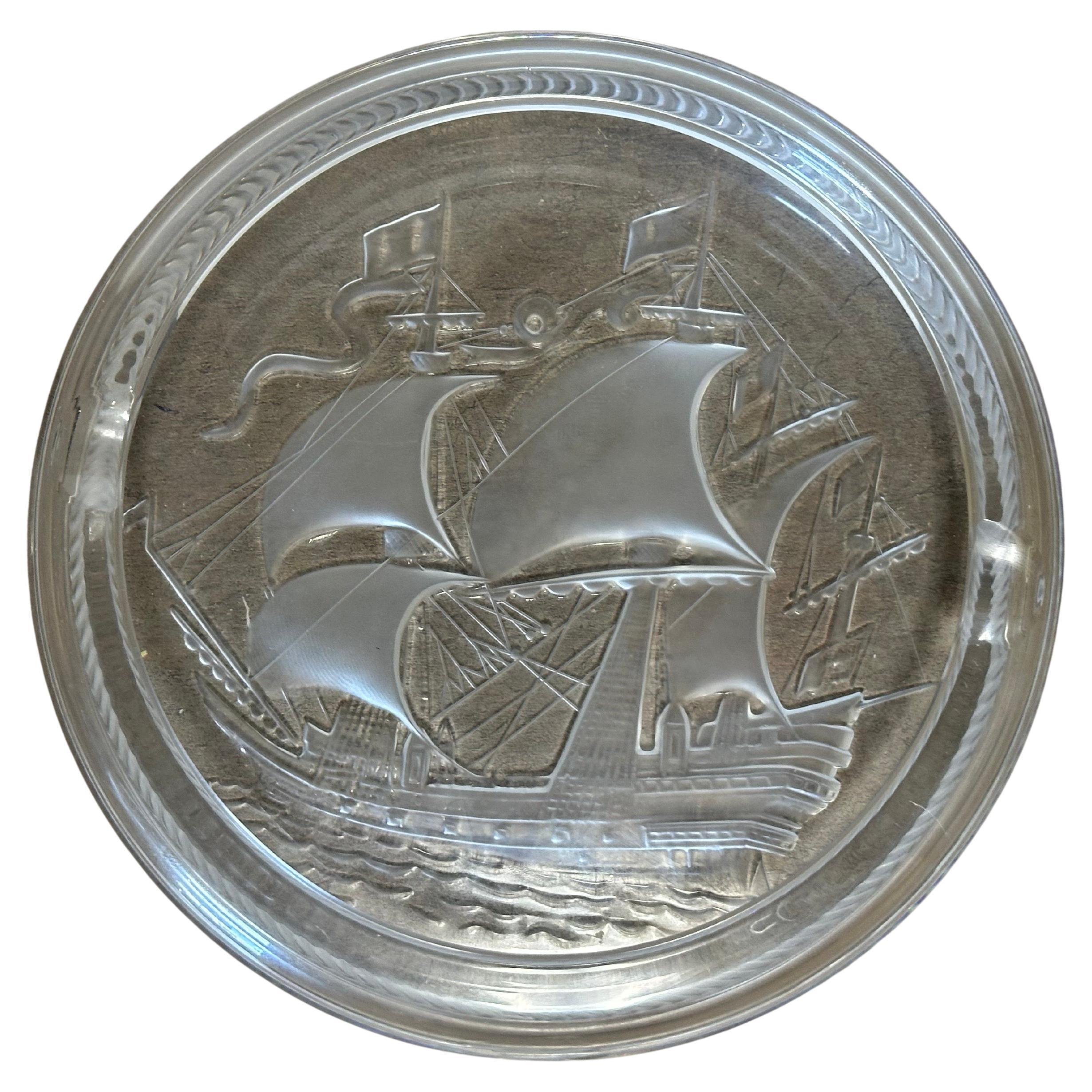 Three Masted Santa Maria Sailboat Crystal Cigar Ashtray by Lalique, Signed For Sale 1