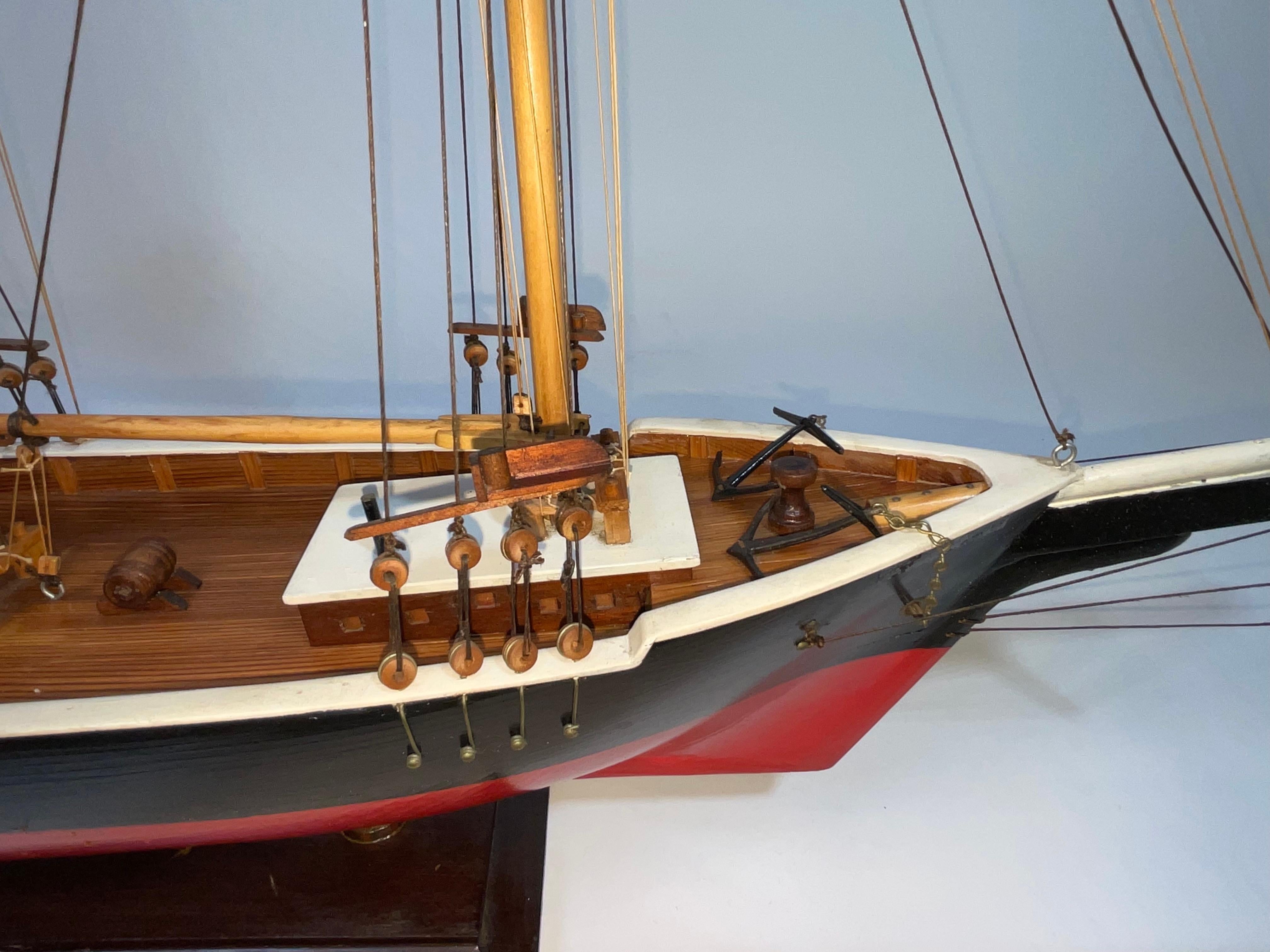 Bois Modèle de navire Schooner à trois mâts en vente