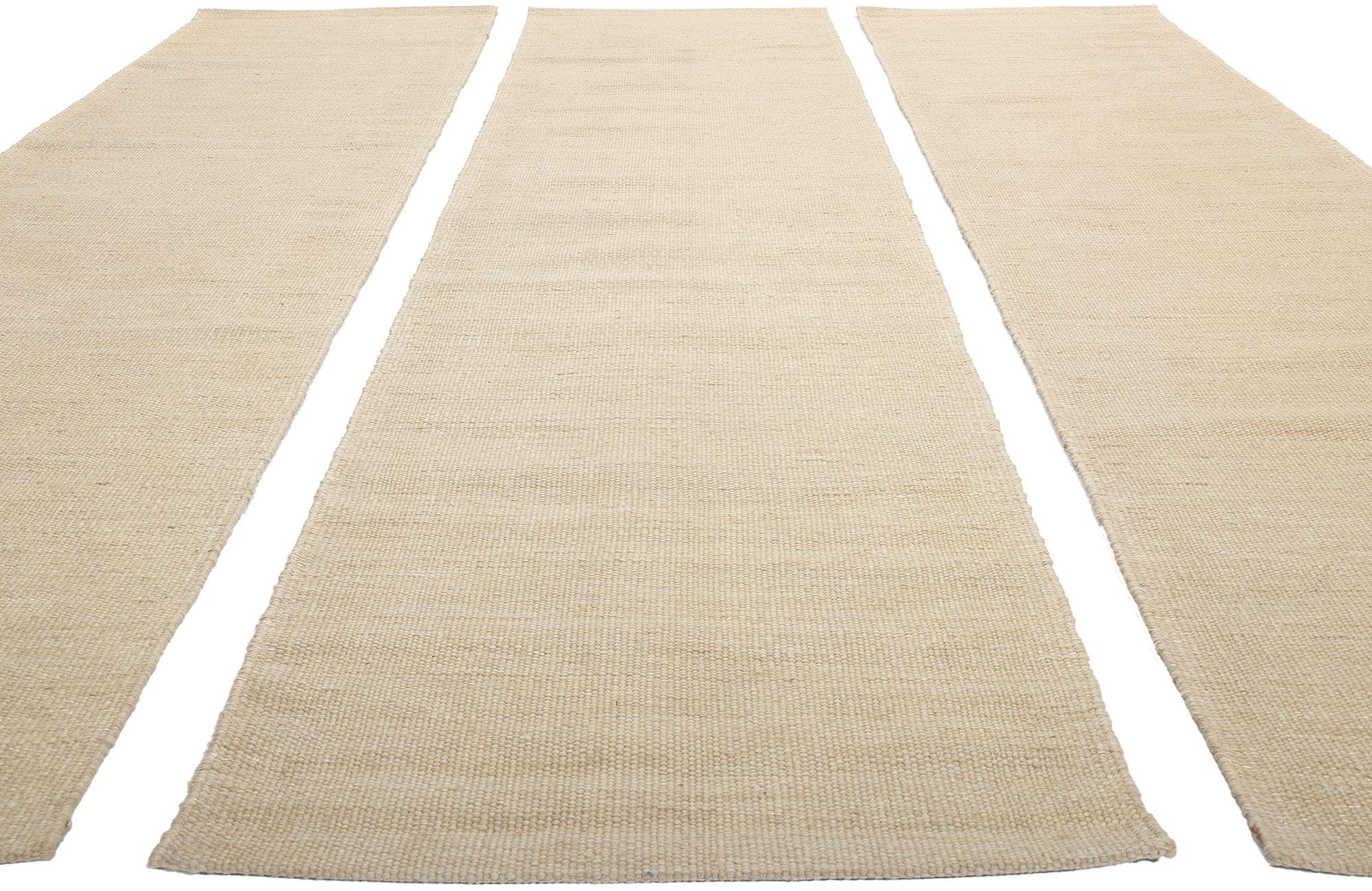 Tres Nuevas Alfombras Kilim Orgánicas Modernas Japonesas a Juego, 03'01 x 12'00 en venta 1