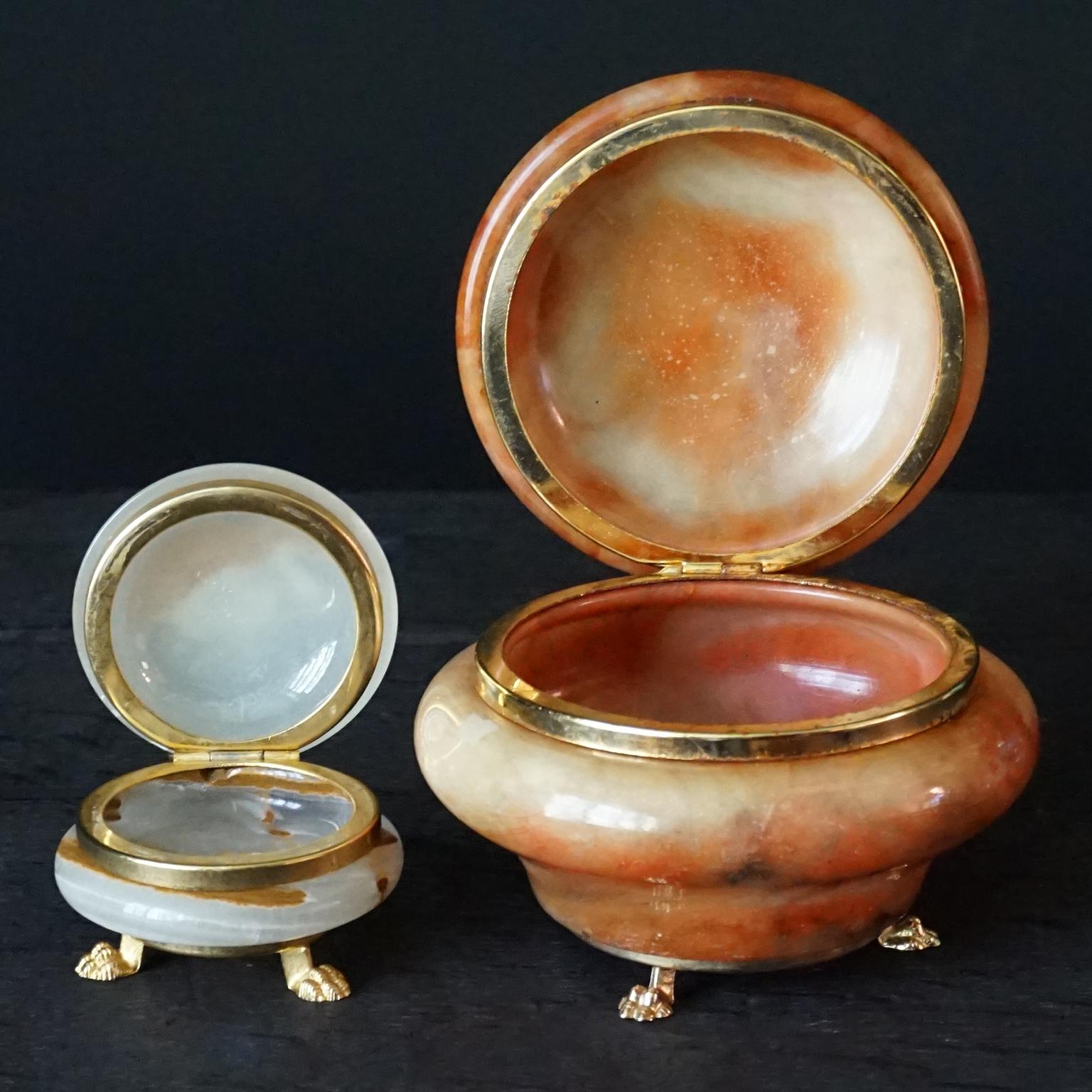 Three MCM Italian Alabaster and Brass Claw Dolphin Footed Lidded Jewelry Boxes For Sale 8