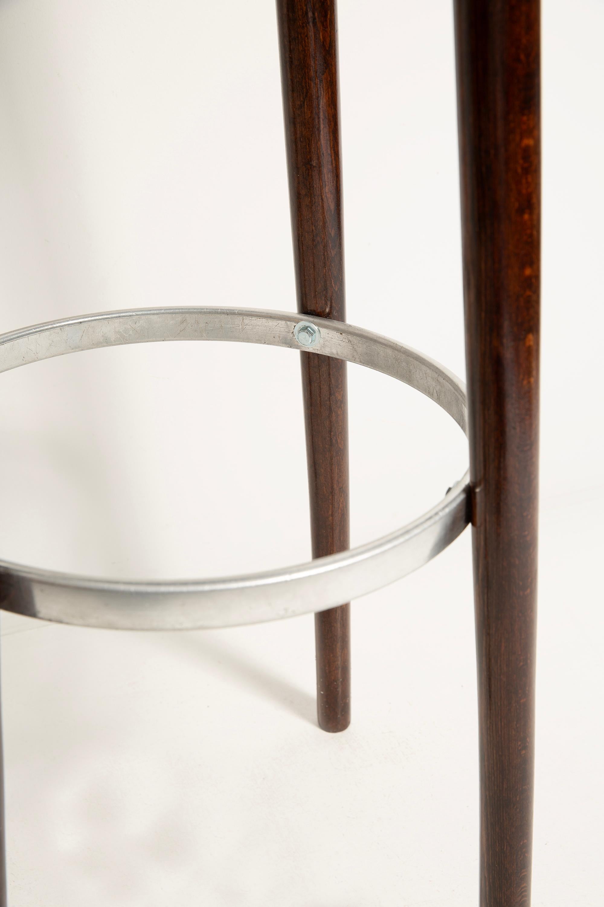 Tres taburetes de bar Mid Century Velvet Nouvelles Vagues by Dedar, Europa, Años 60 Hecho a mano en venta
