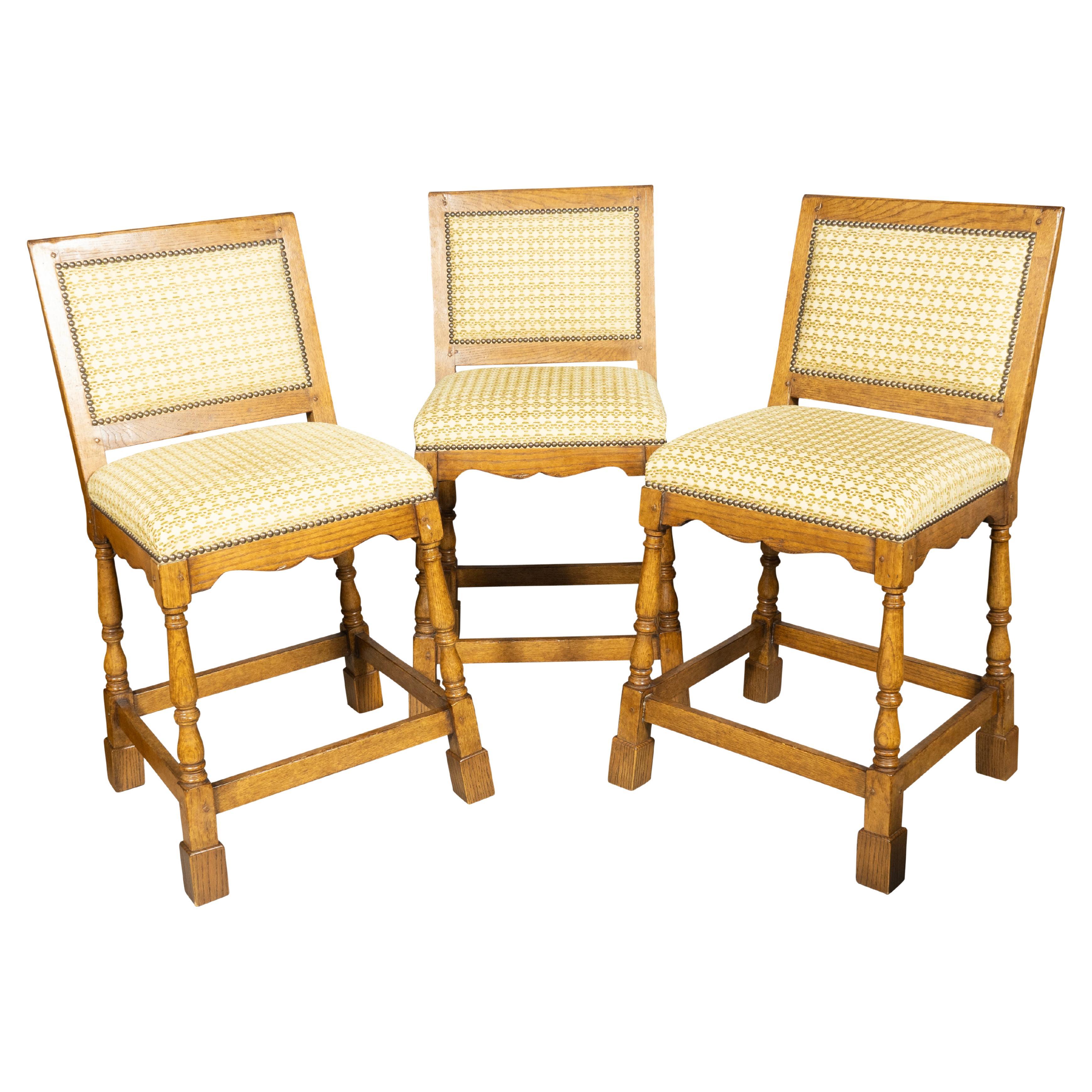 Tre sgabelli da bar Minton Spidell Oak