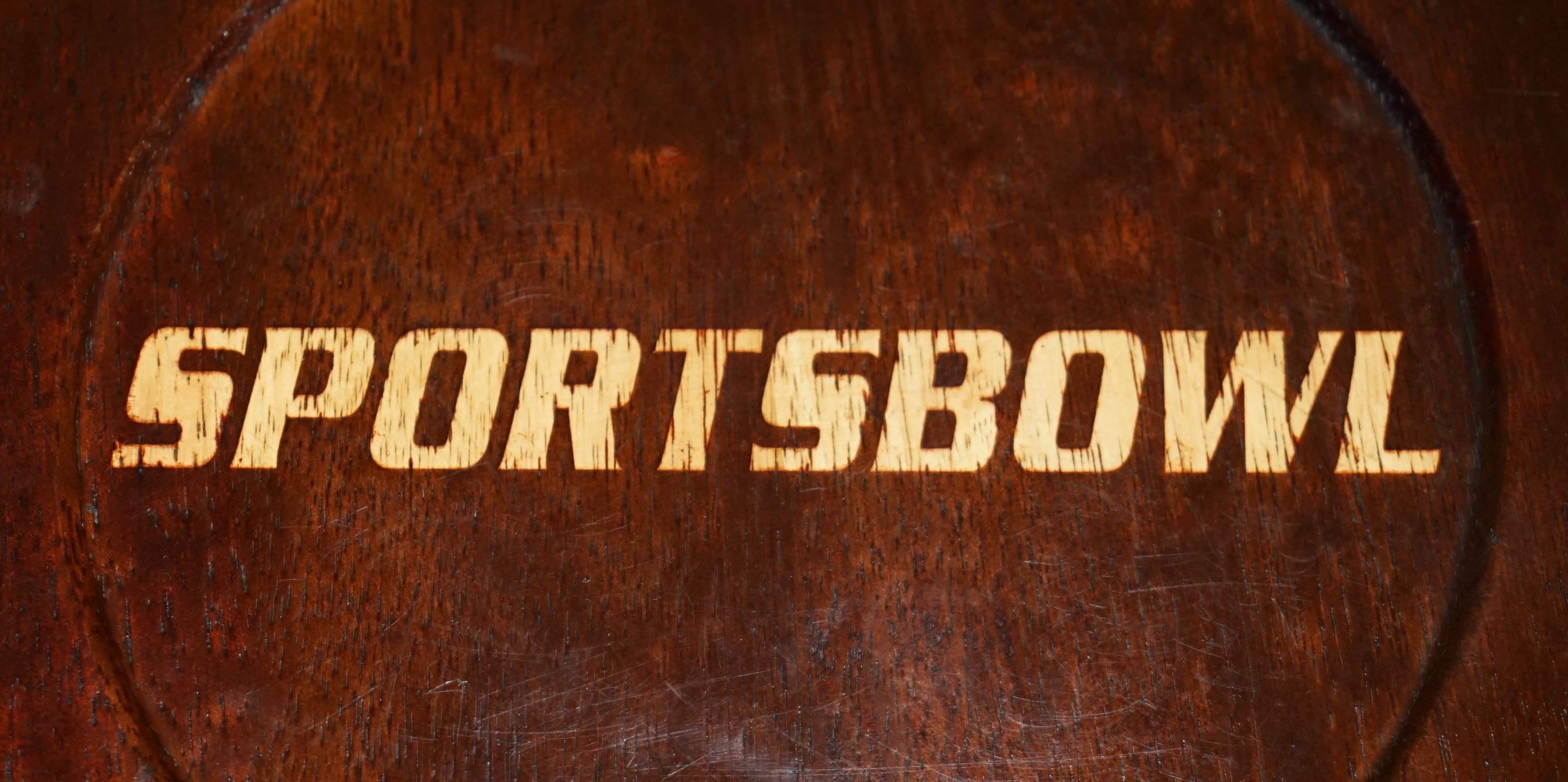 THREE ORIGINAL AMERICAN SPORTS BOWL KiTCHEN BAR PUB STOOLS IN HARDWOOD In Fair Condition For Sale In West Sussex, Pulborough