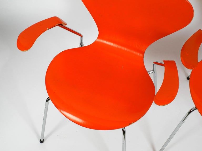Three Original Arne Jacobsen Armchairs in Orange Mod. 3207 of 1982 For Sale at 1stDibs